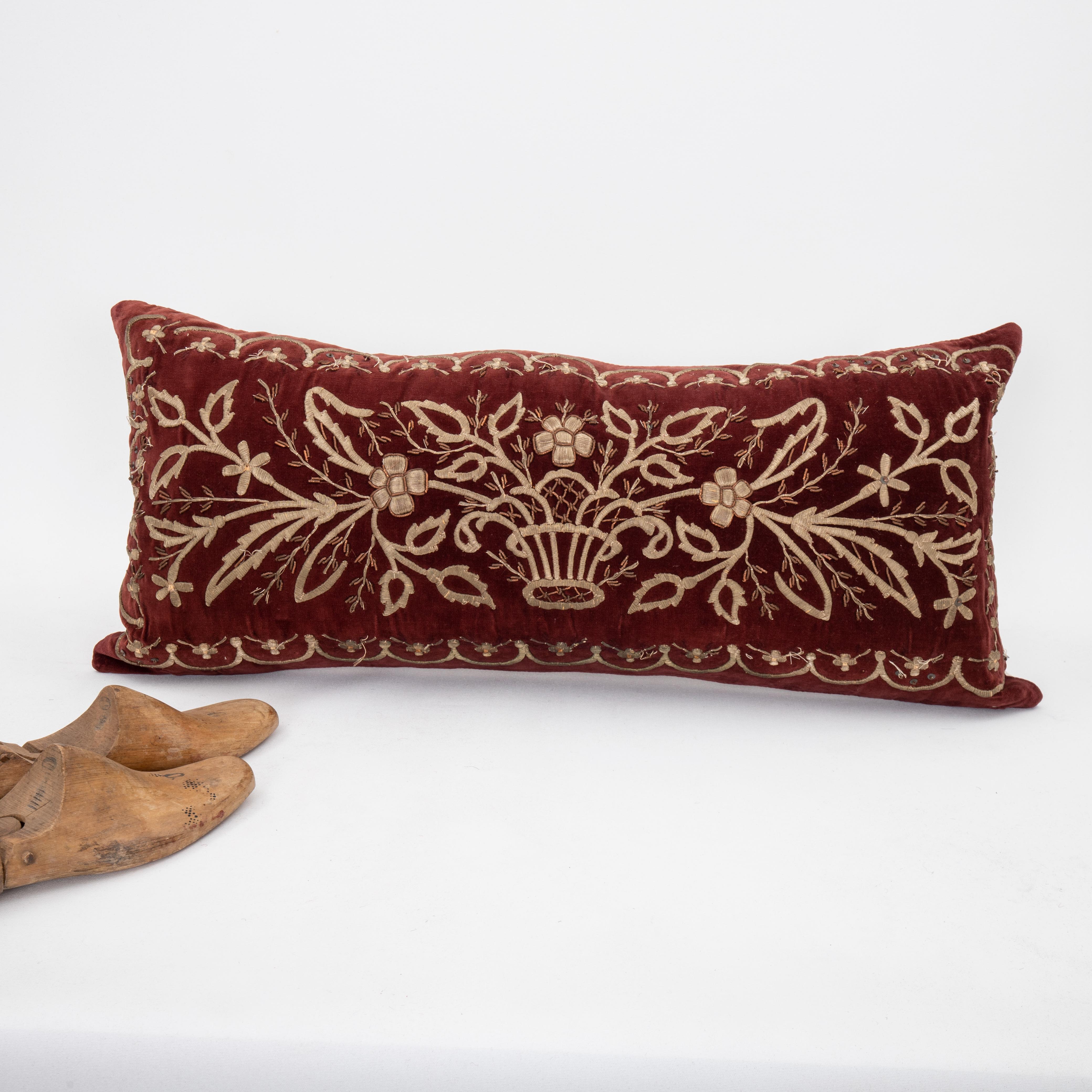 Metallic Thread Ottoman / Turkish Pillow Cover in Sarma Technique, late 19th / Early 20th C. For Sale