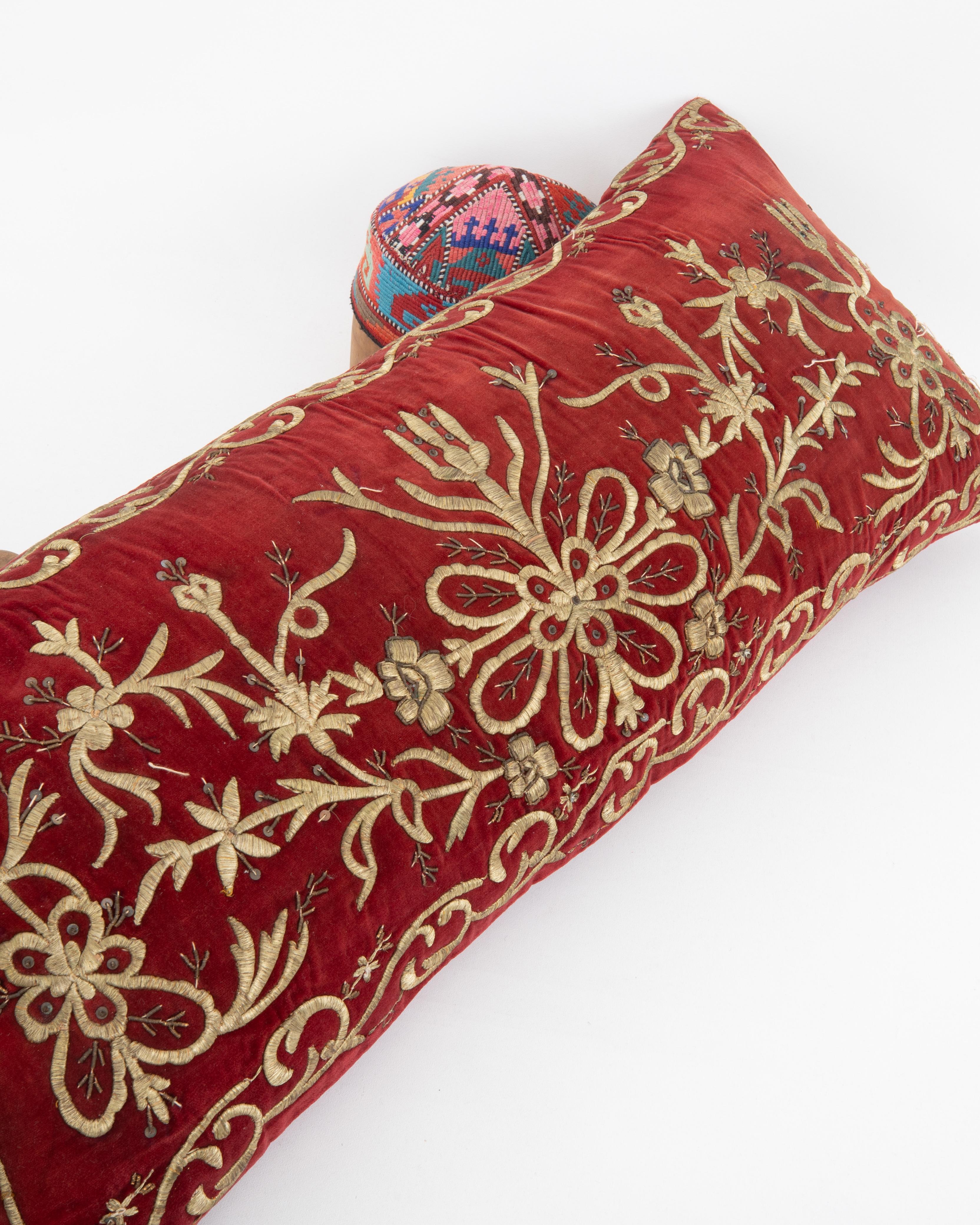 Ottoman / Turkish Pillow Cover in Sarma Technique, late 19th / Early 20th C. For Sale 2