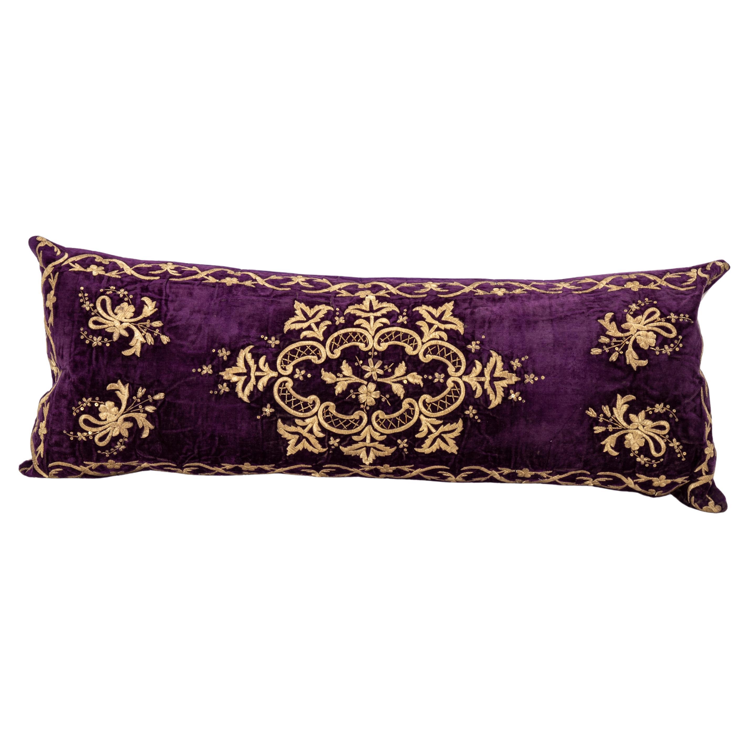Ottoman / Turkish Pillow Cover in Sarma Technique, late 19th / Early 20th C. For Sale