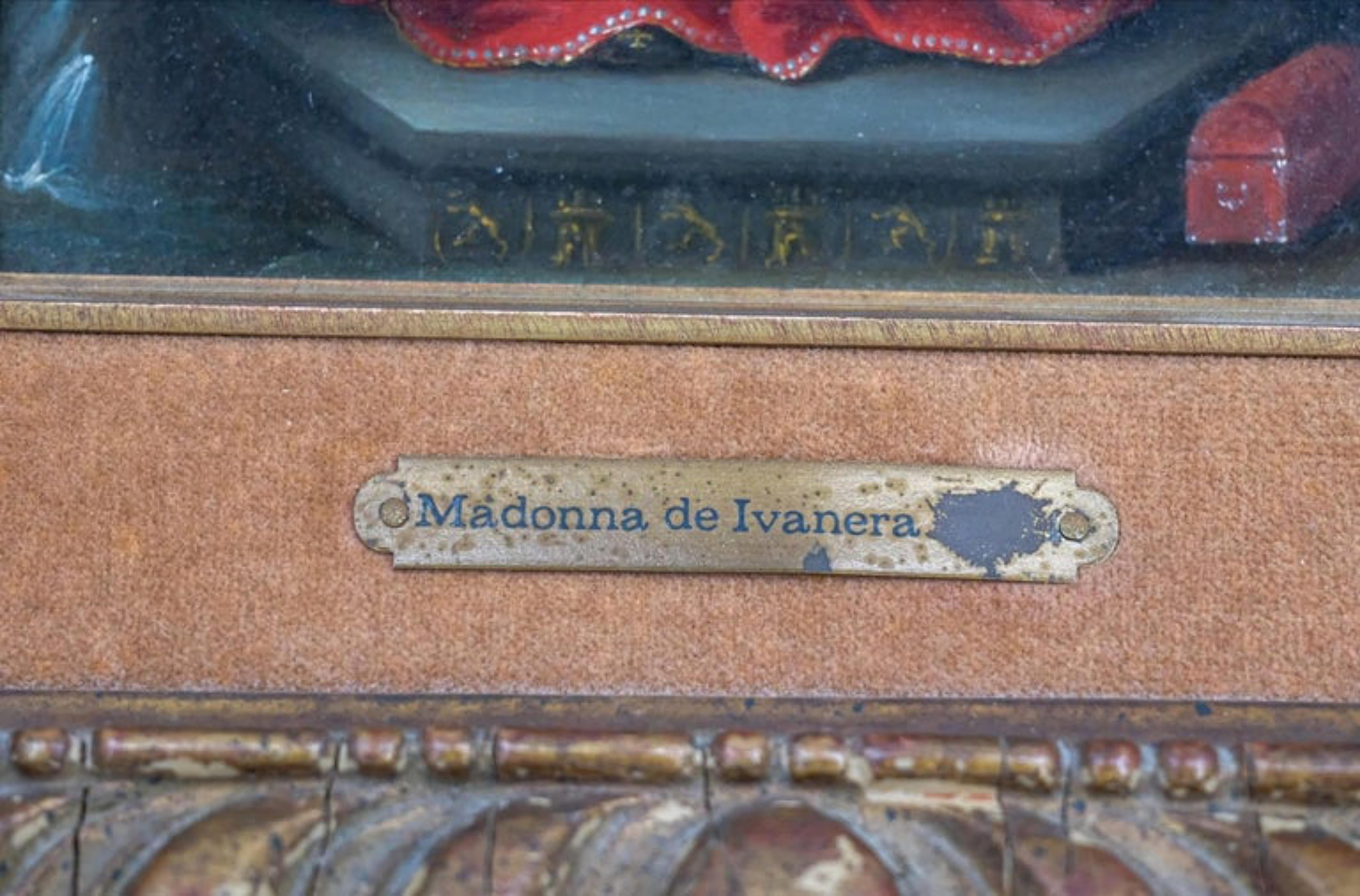 Our Lady of Valvanera, oil on copper. Spain, 17th century.

Height: 20 cm - Width: 14.4 cm.
Certificate of Govaert, 1986.

Our Lady of Valvanera

The Virgin of Valvanera is a Marian devotion from the Sierra de la Demanda, in La Rioja (Spain), a