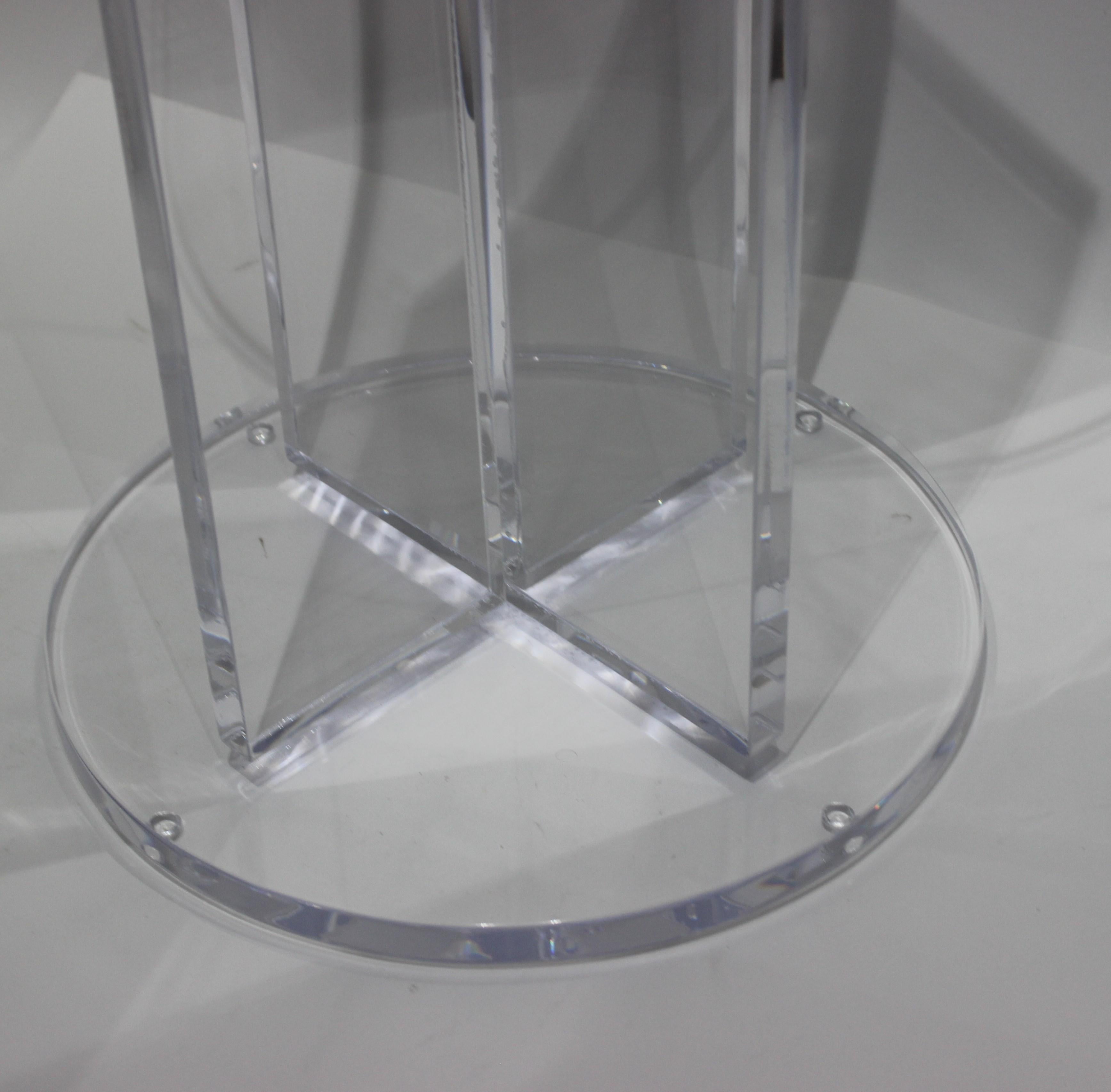 Lucite Pedestal by Iconic Snob Galeries For Sale 2