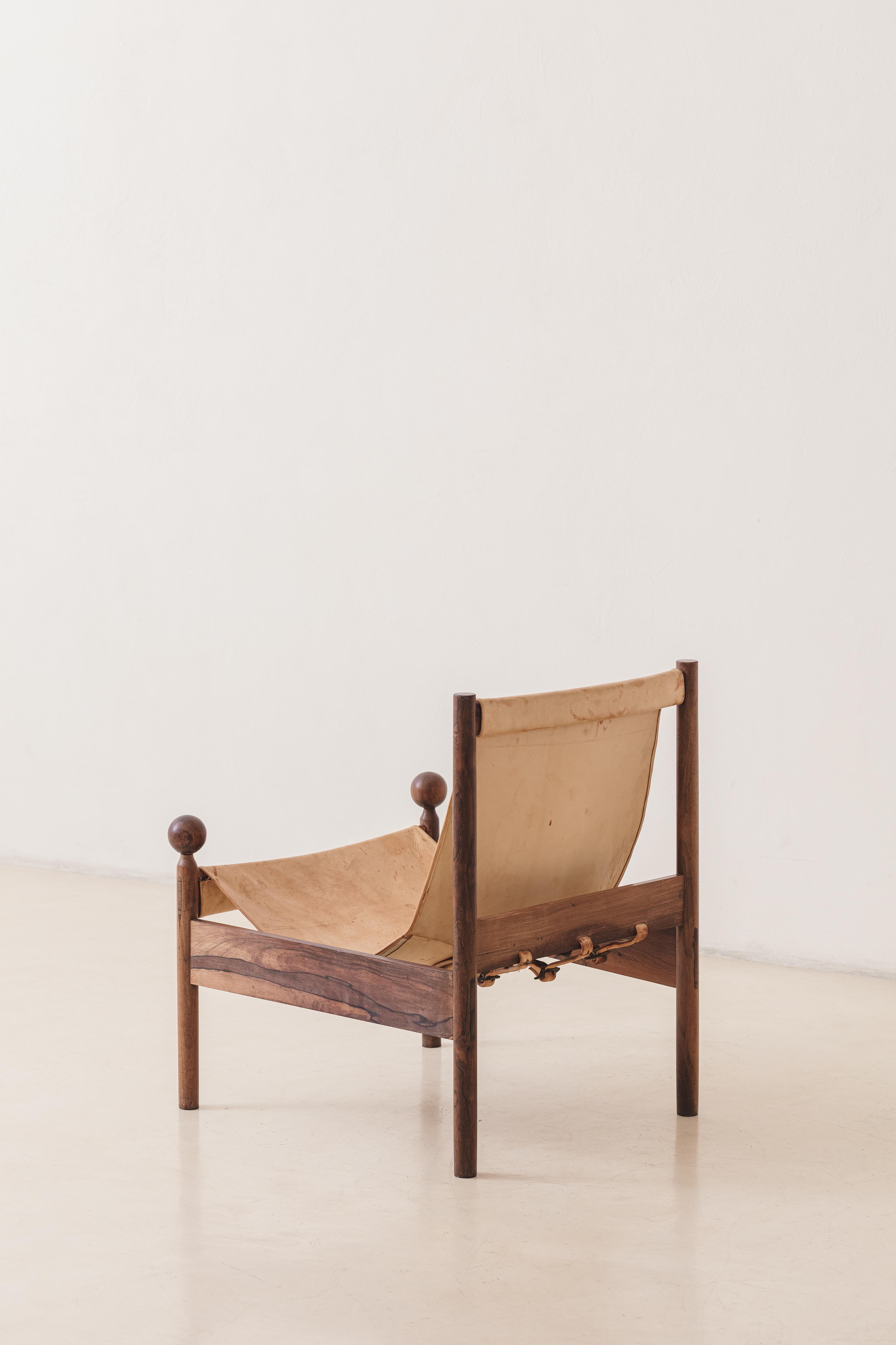Ouro Preto Armchair by Jorge Zalszupin, Rosewood and Leather, L'atelier, 1960s  In Good Condition For Sale In New York, NY