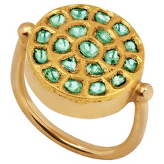 Ouroboros 18 and 24 Karat Gold, Emerald Kundan Set Sunset Ring