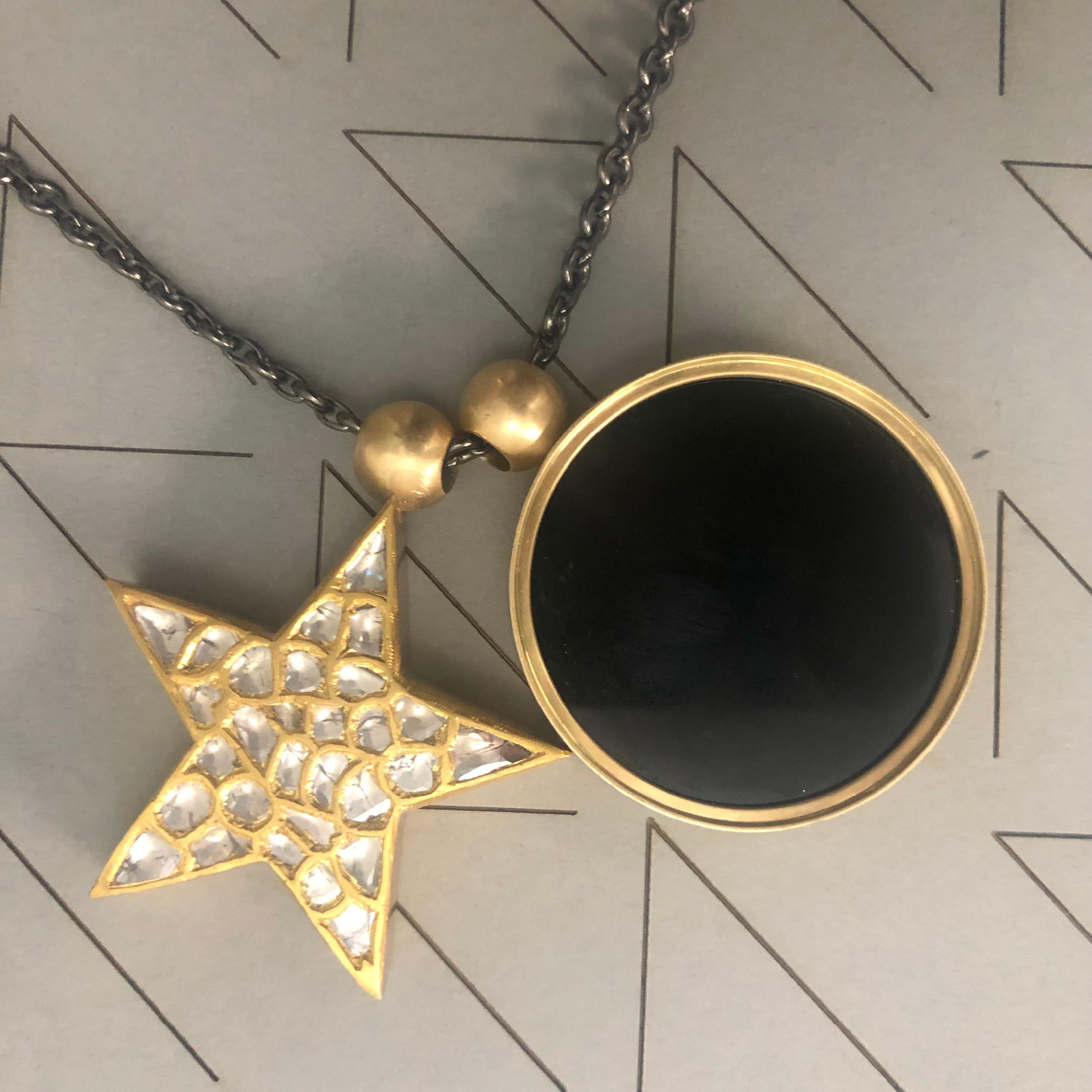 OUROBOROS Diamond and Onyx Pendant with 18 Karat Gold Chain necklace For Sale 3