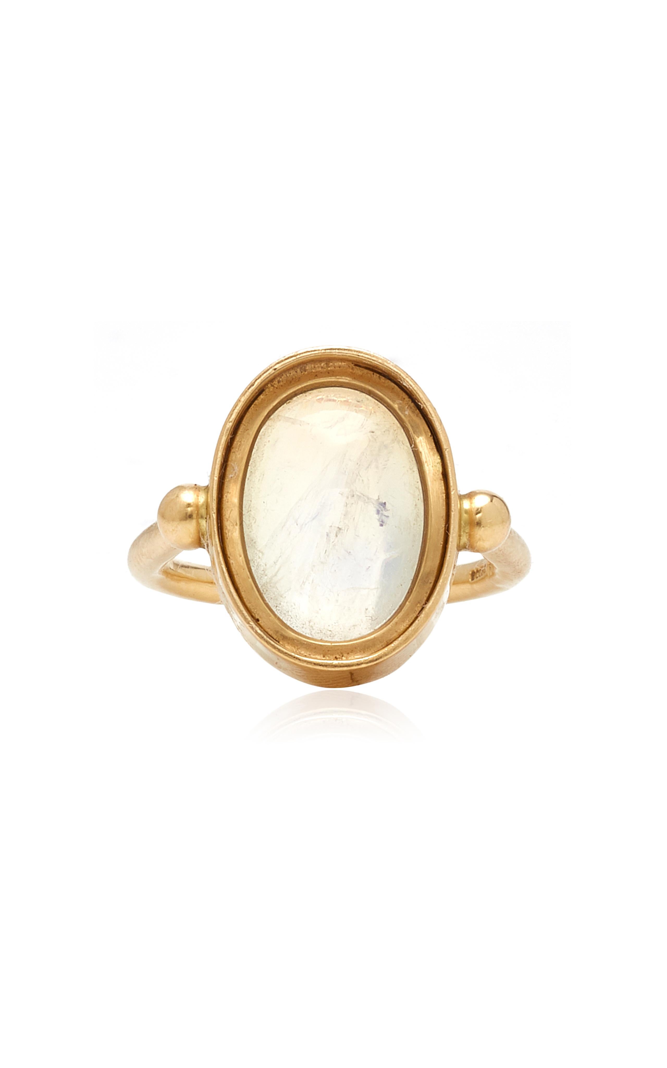 PORTRAIT OVAL RAINBLING RING
Oval cabochon rainbow moonstone set in 18kt gold ring.

 If this item is out of stock. Everything is made to order and can take 4-6 weeks.

OUROBOROS is an artisanal brand, based out of Jaipur and designed by the British
