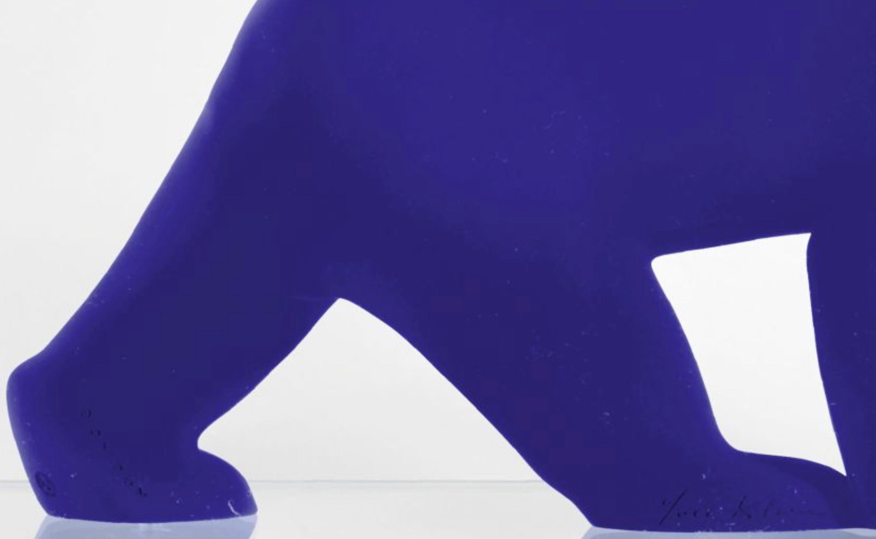 Minimalist Ours Pompon - Yves Klein & Francois Pompon For Sale