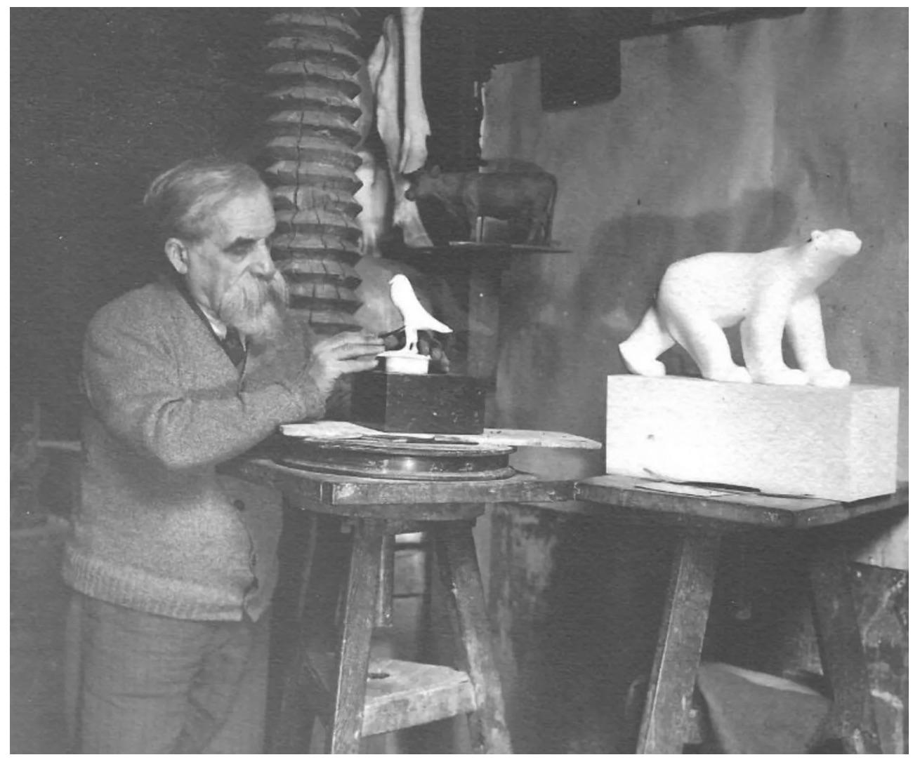 French Ours Pompon - Yves Klein & Francois Pompon For Sale