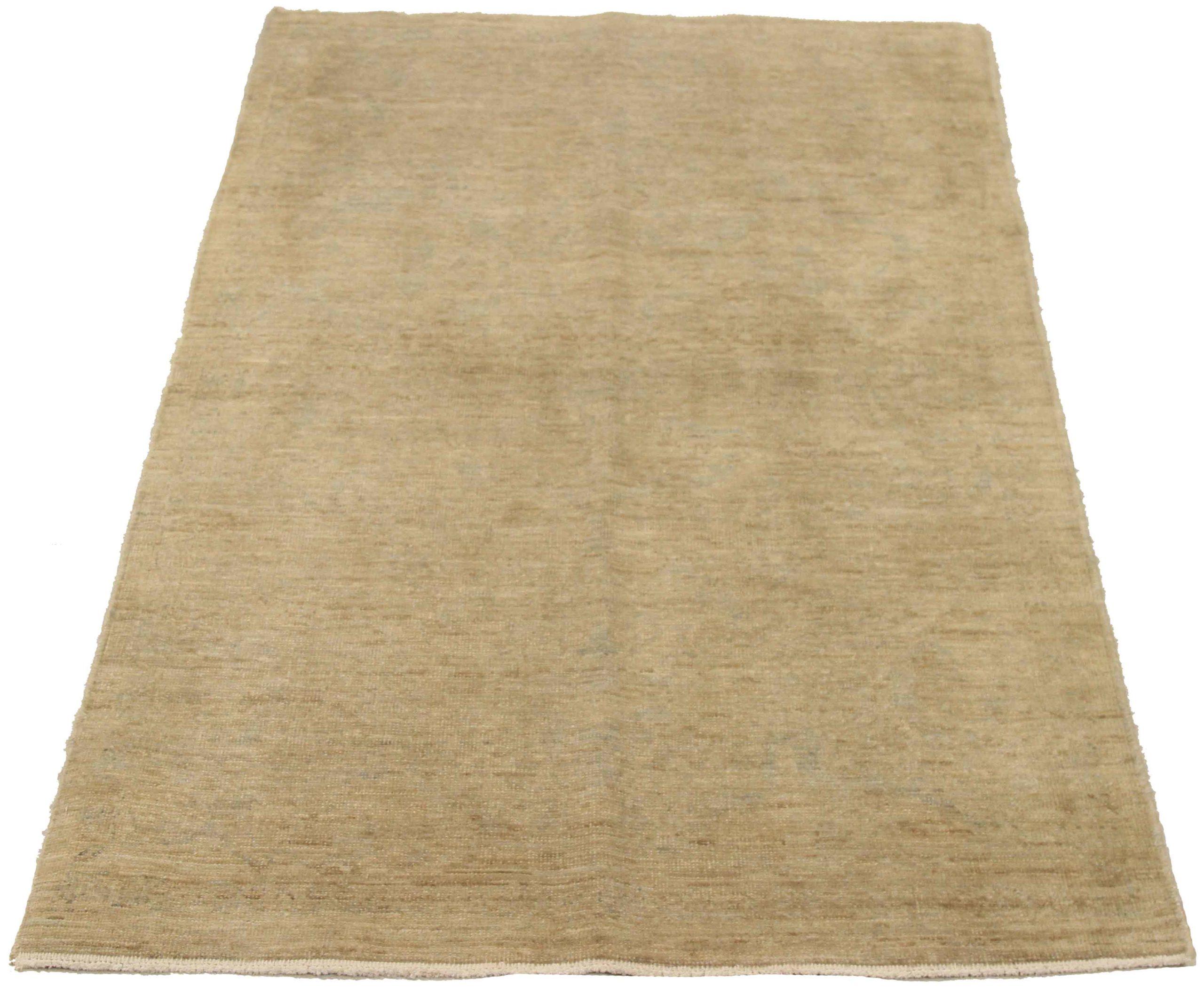 Descubre la elegancia de esta exclusiva alfombra Oushak de Circa 1990. Diseñado con meticulosa atención al detalle, este diseño exclusivo es perfecto para realzar tu espacio.