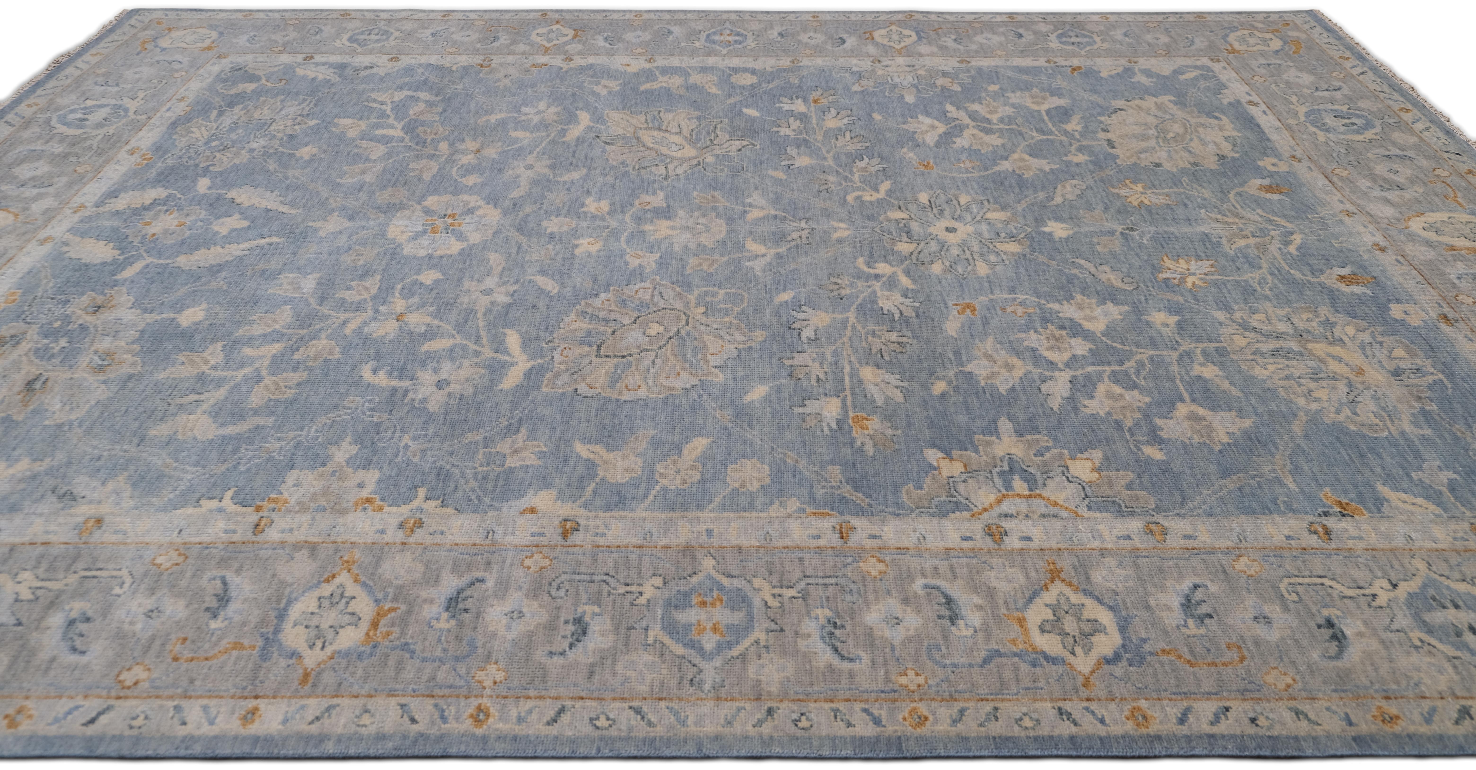 Tappeto Oushak con motivo floreale blu e grigio in lana 8'11''x11'11'' In condizioni Nuovo in vendita a Torrance, CA