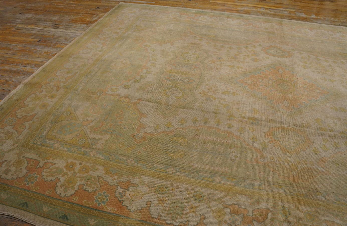 Mid-20th Century Early 20th Century Turkish Oushak Carpet ( 9'10