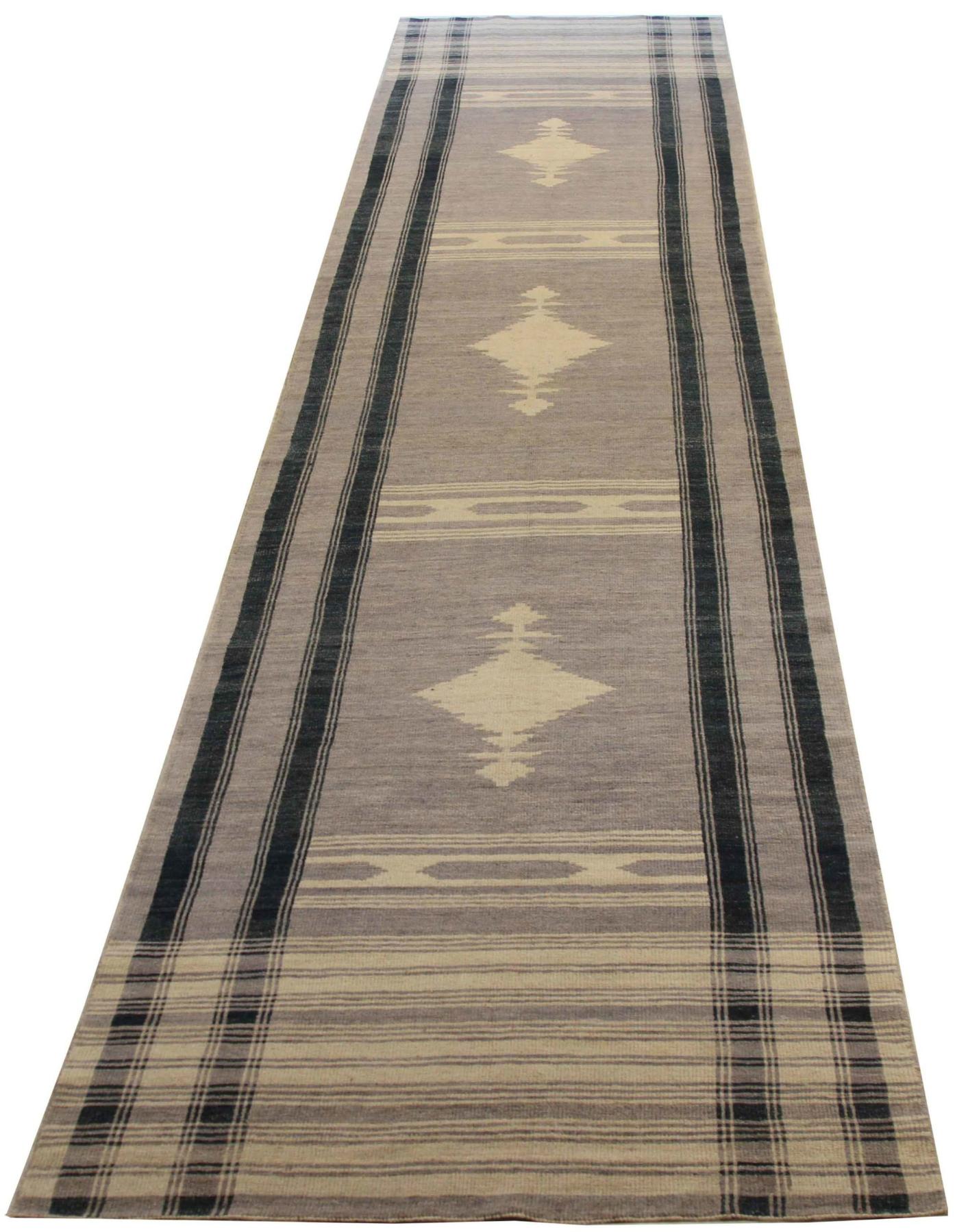 Discover the elegance of this unique Oushak featuring beautiful craftsmanship in Circa 1990. Designed with meticulous attention to detail, this exclusive design is perfect for enhancing your space.