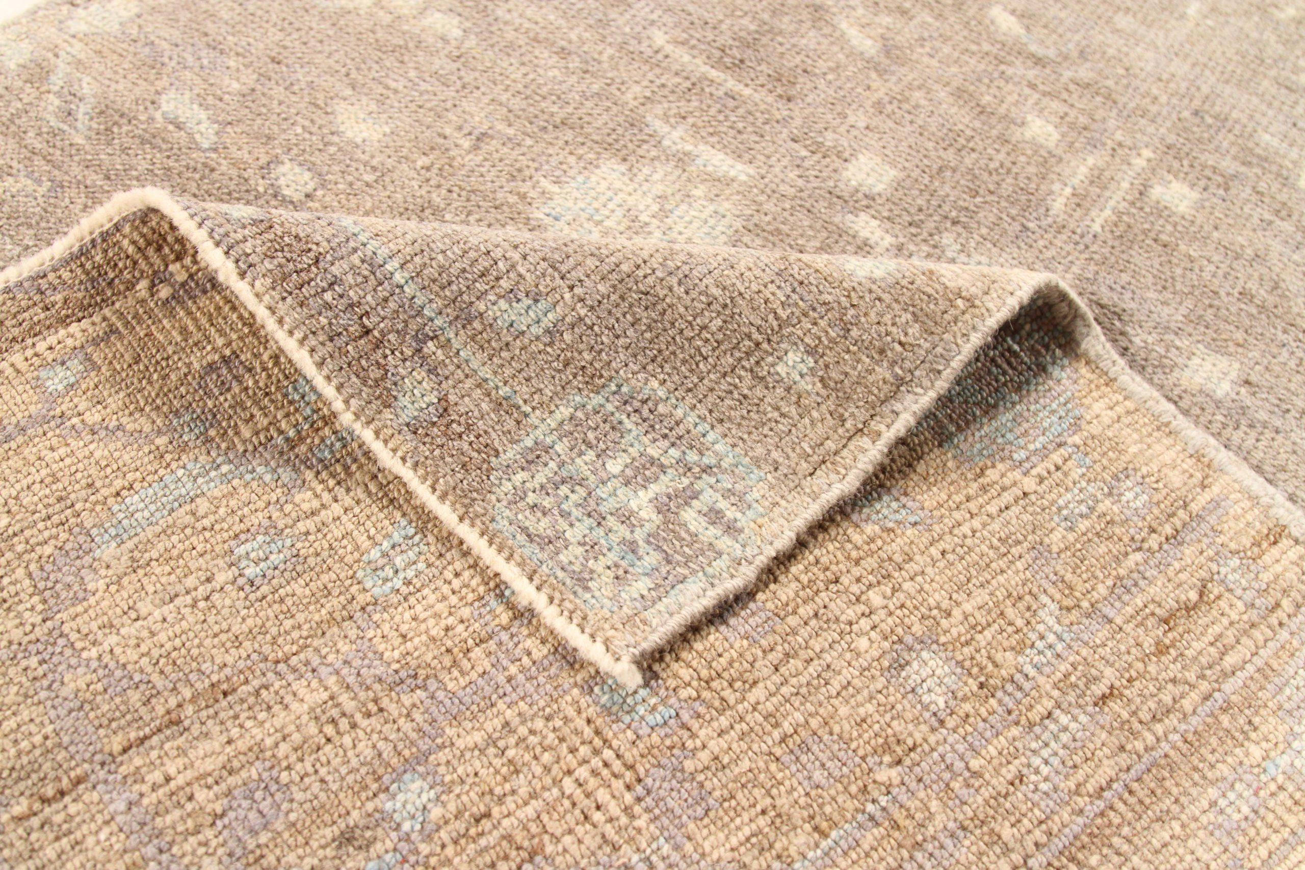 20th Century Oushak Circa 1990 - 69792 For Sale