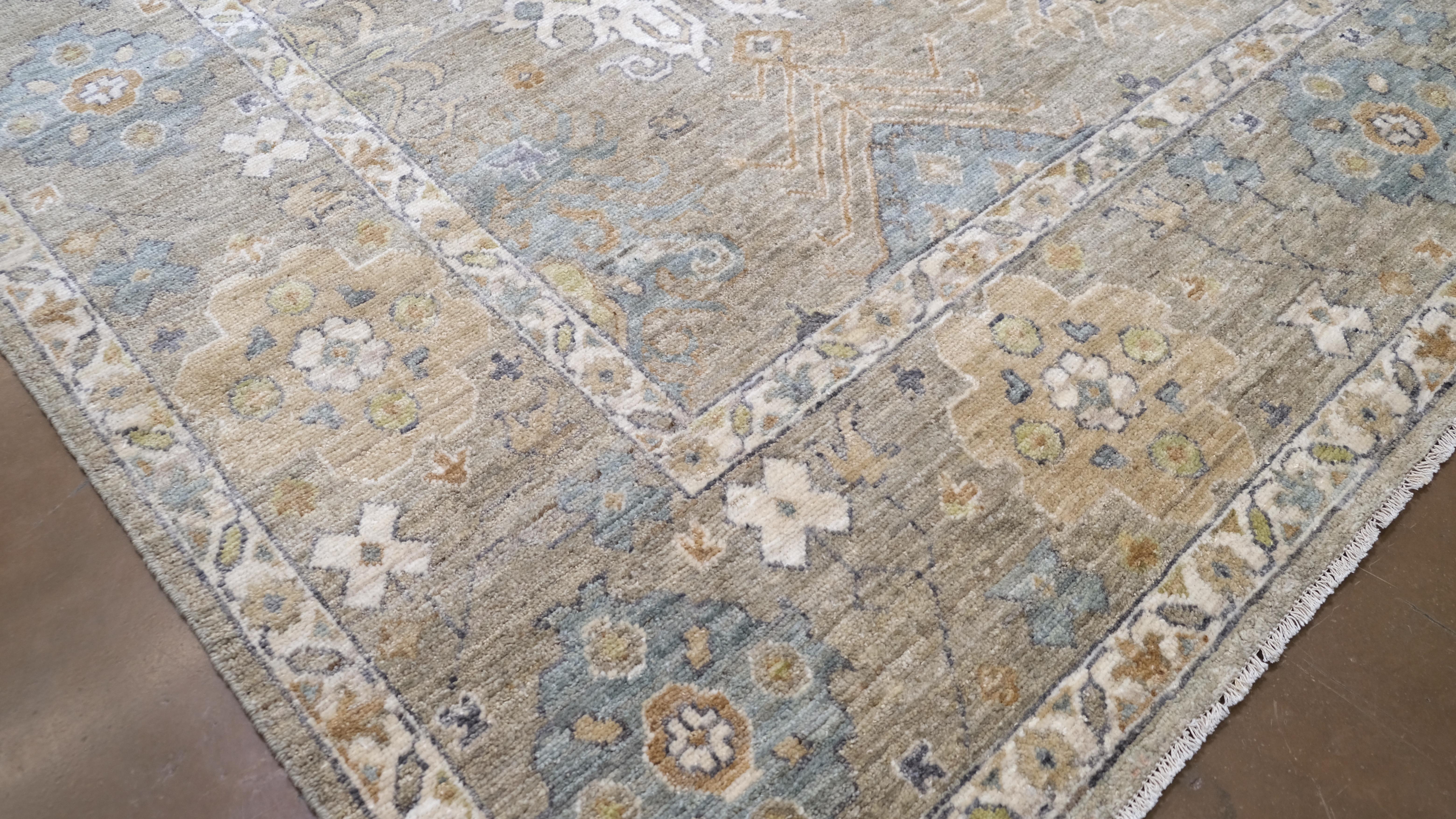 Oushak Inspirierter Wollteppich 9'x12' im Angebot 2