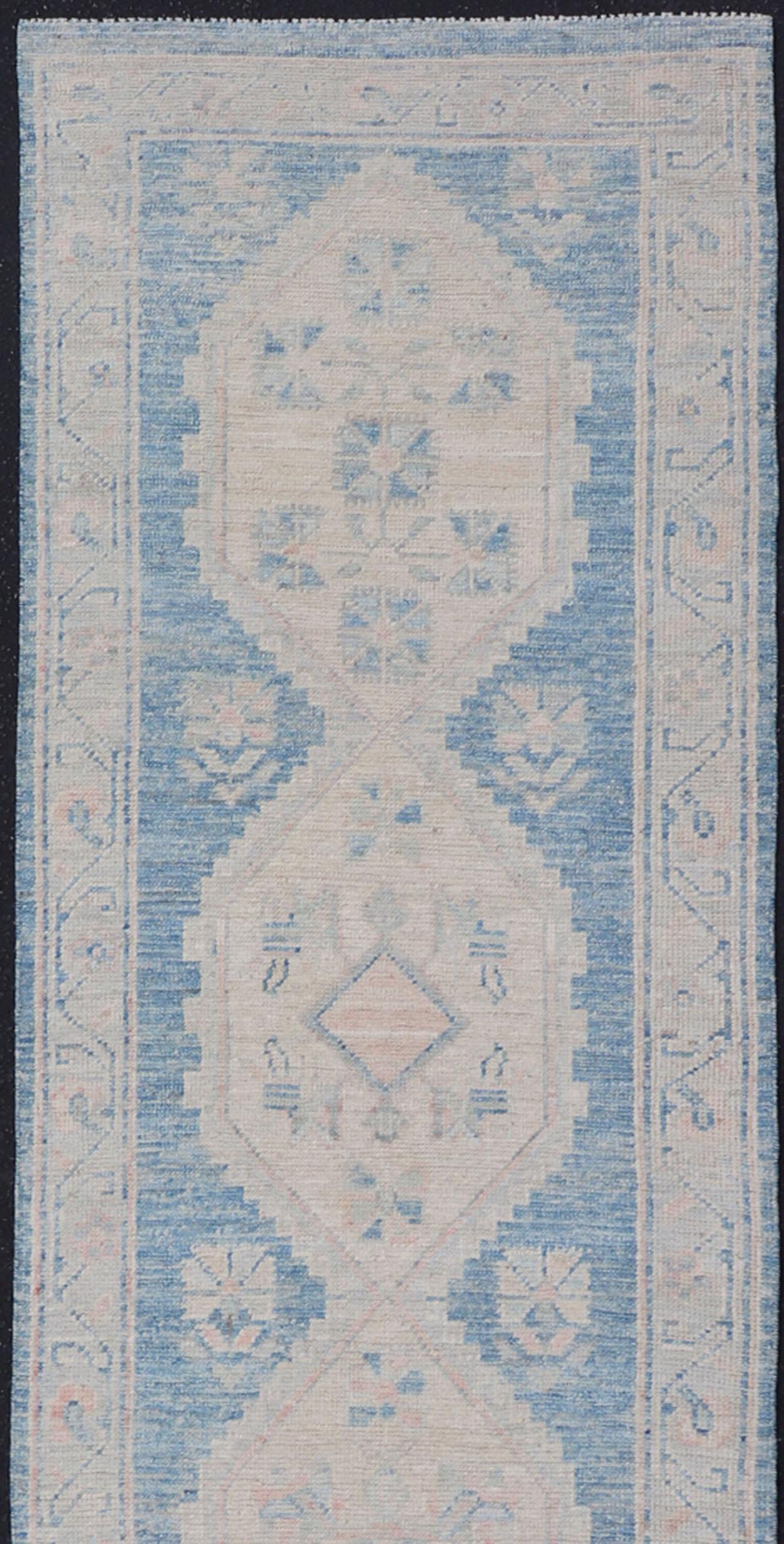 Oushak Modern Runner with Medallion Design In Shades of Blue and Cream For Sale 2