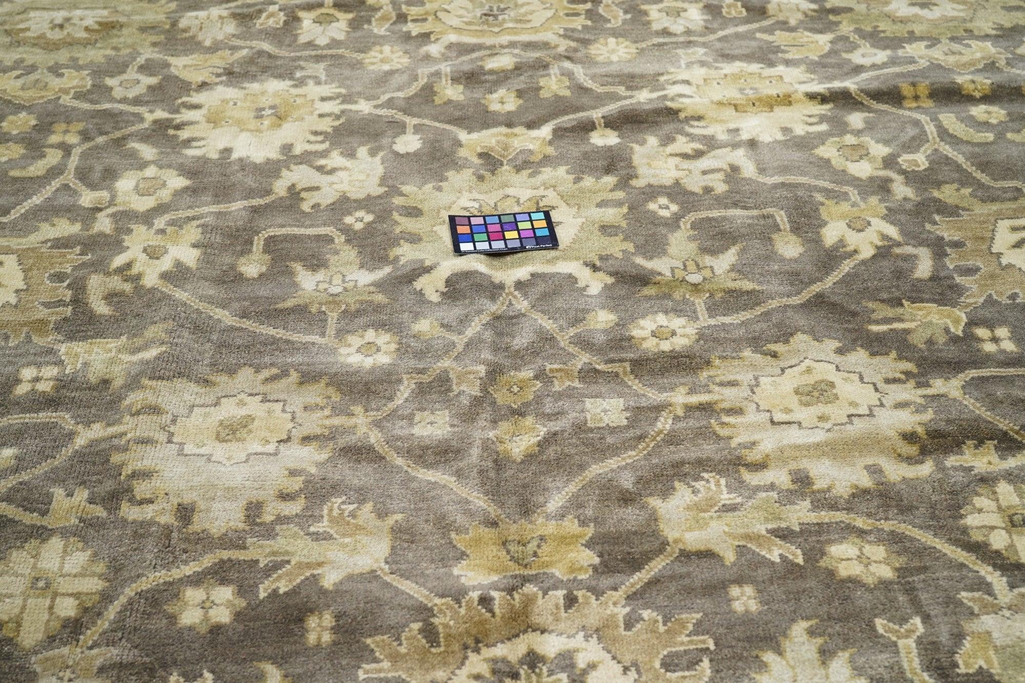 Tappeto Oushak 12'2'' x 15'4'' in vendita 1