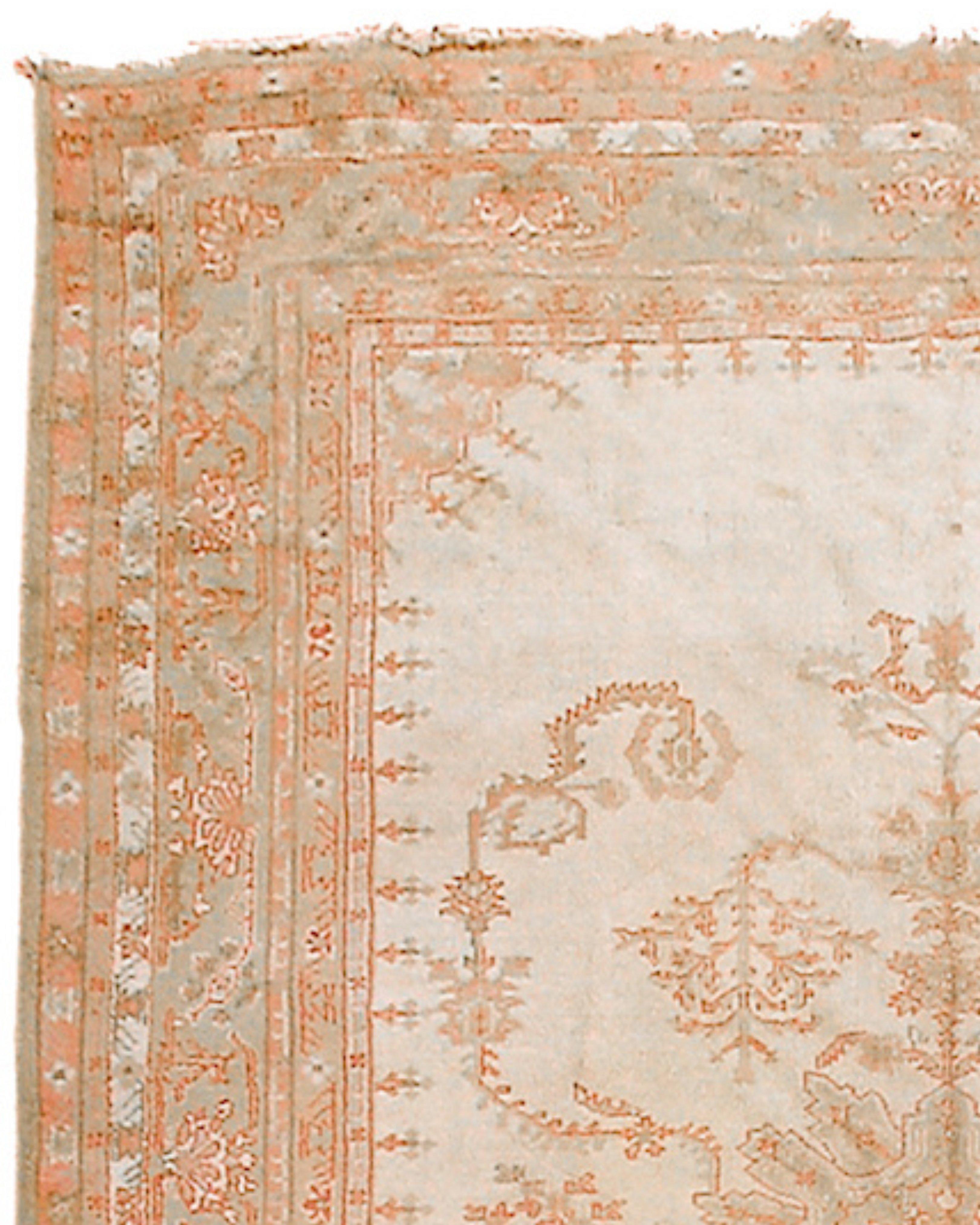 Persian Antique Anatolian Oushak Rug, 19th Century For Sale