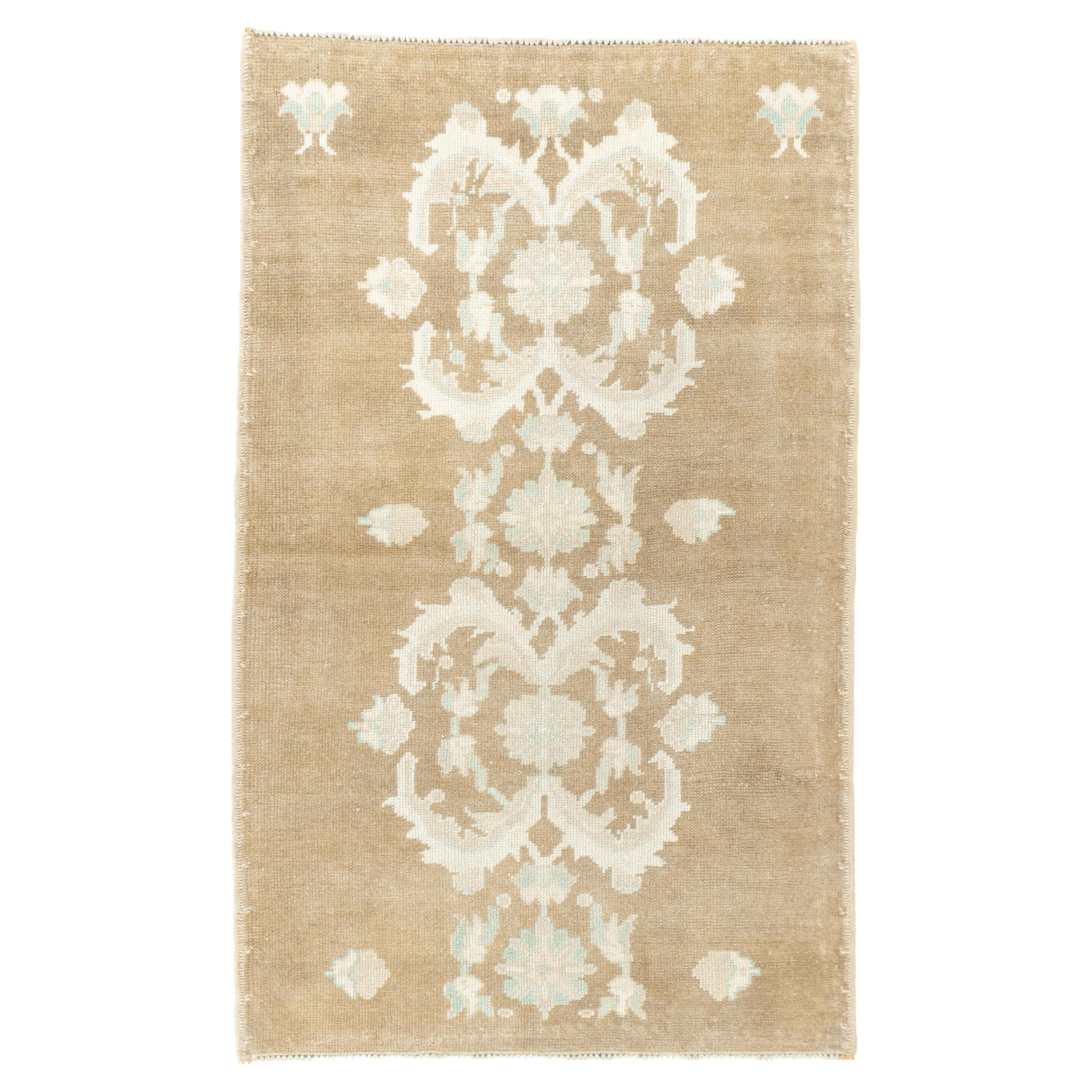 Oushak Rug 2'10'' x 4'7''