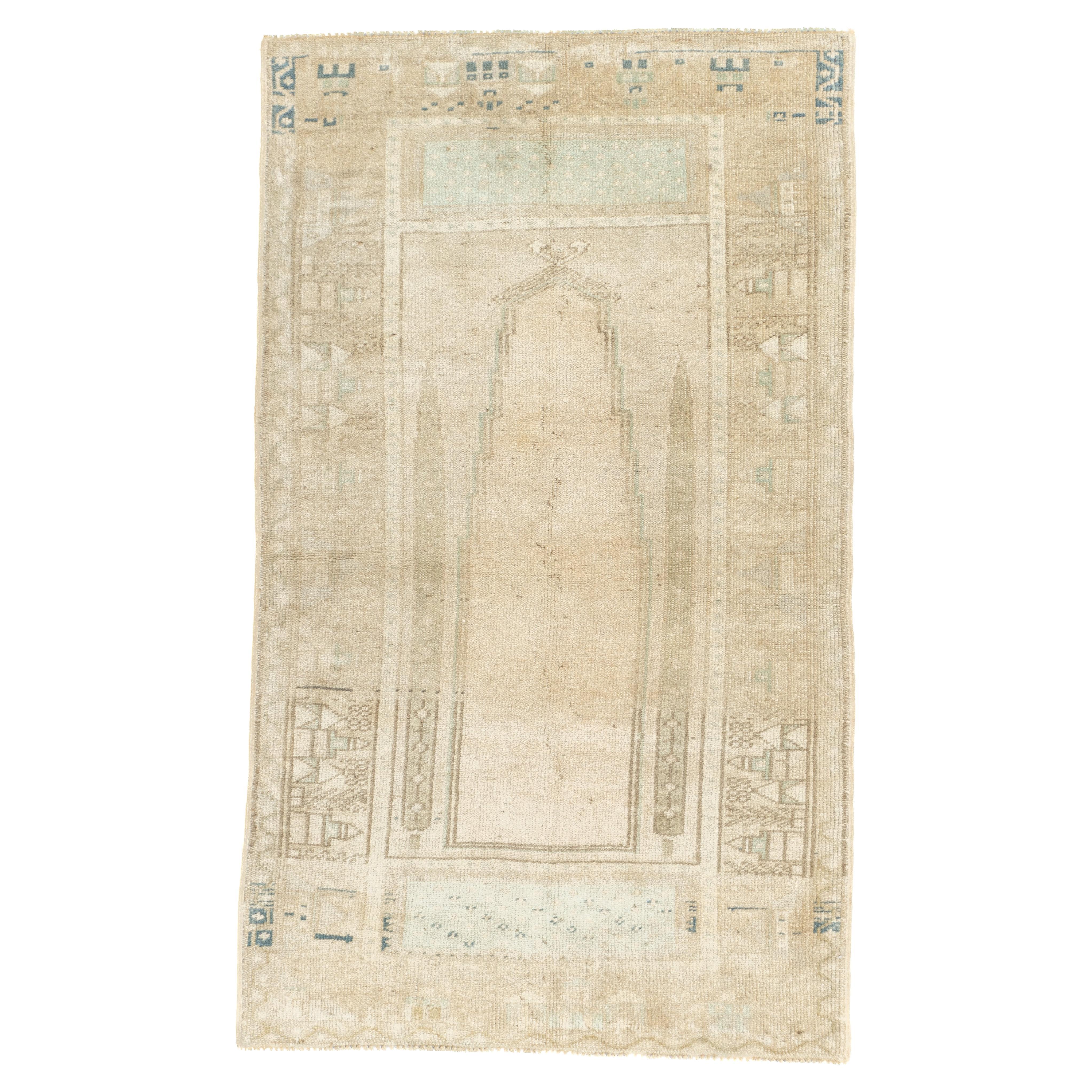 Oushak-Teppich 2'10'' x 4'9'' im Angebot