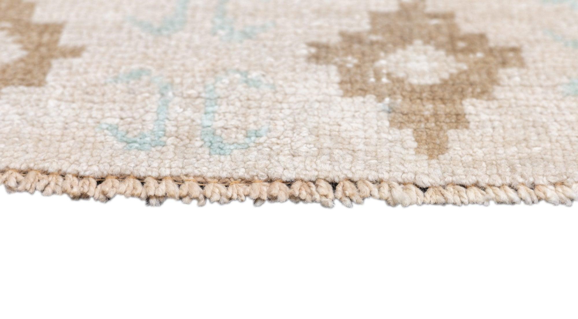 Oushak-Teppich 2'10'' x 5'8'' (21. Jahrhundert und zeitgenössisch) im Angebot