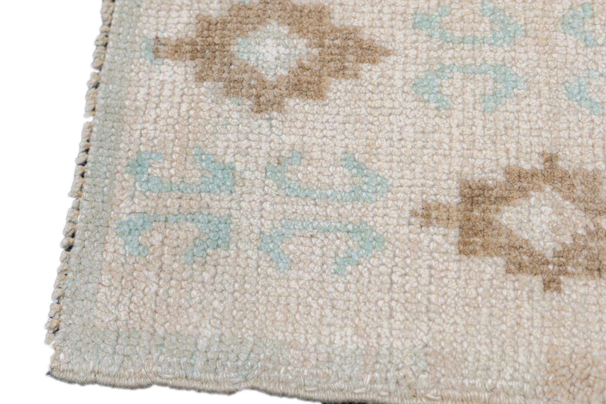 Oushak-Teppich 2'10'' x 5'8'' im Angebot 3