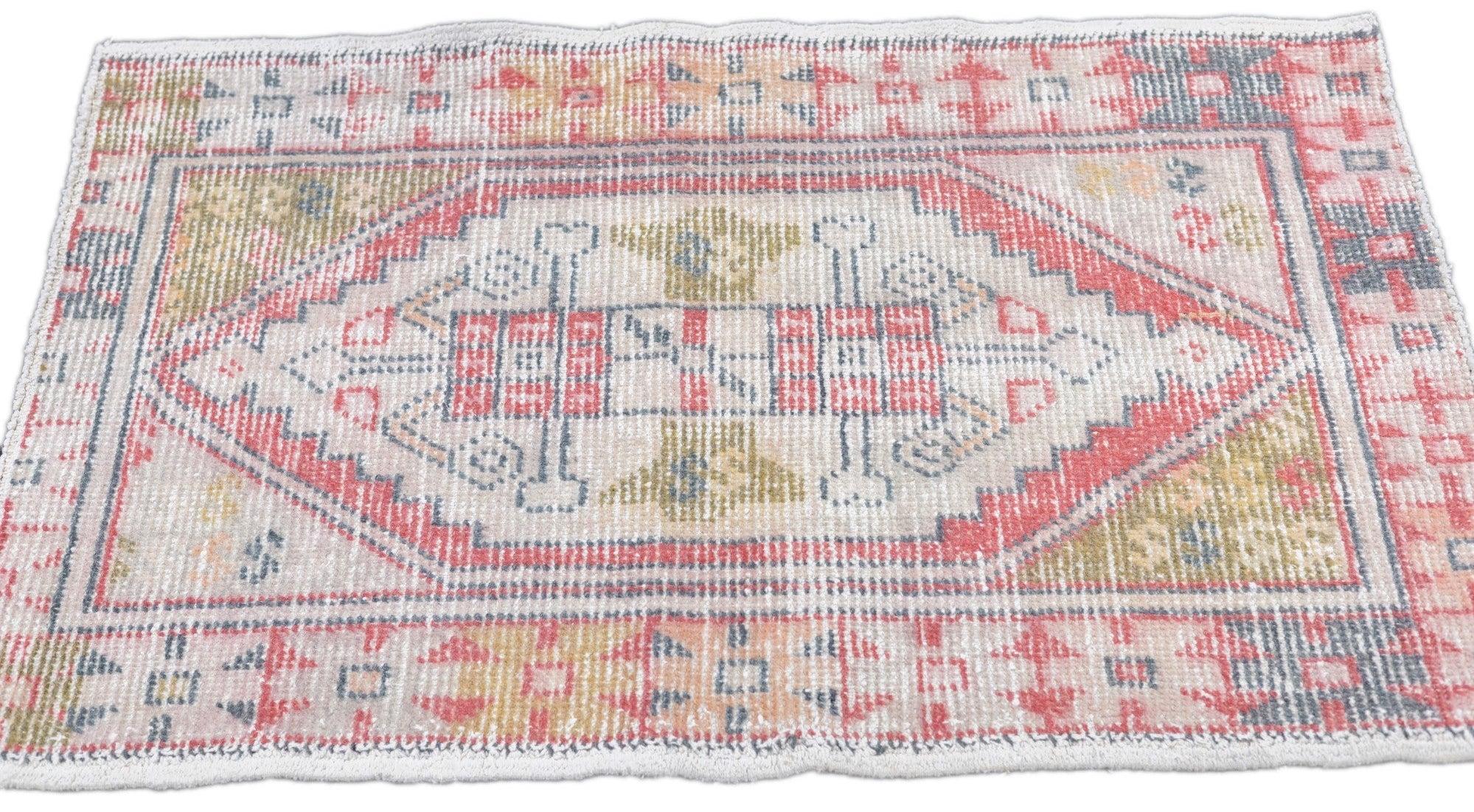 Oushak-Teppich 2'5'' x 3'9'' im Angebot 1