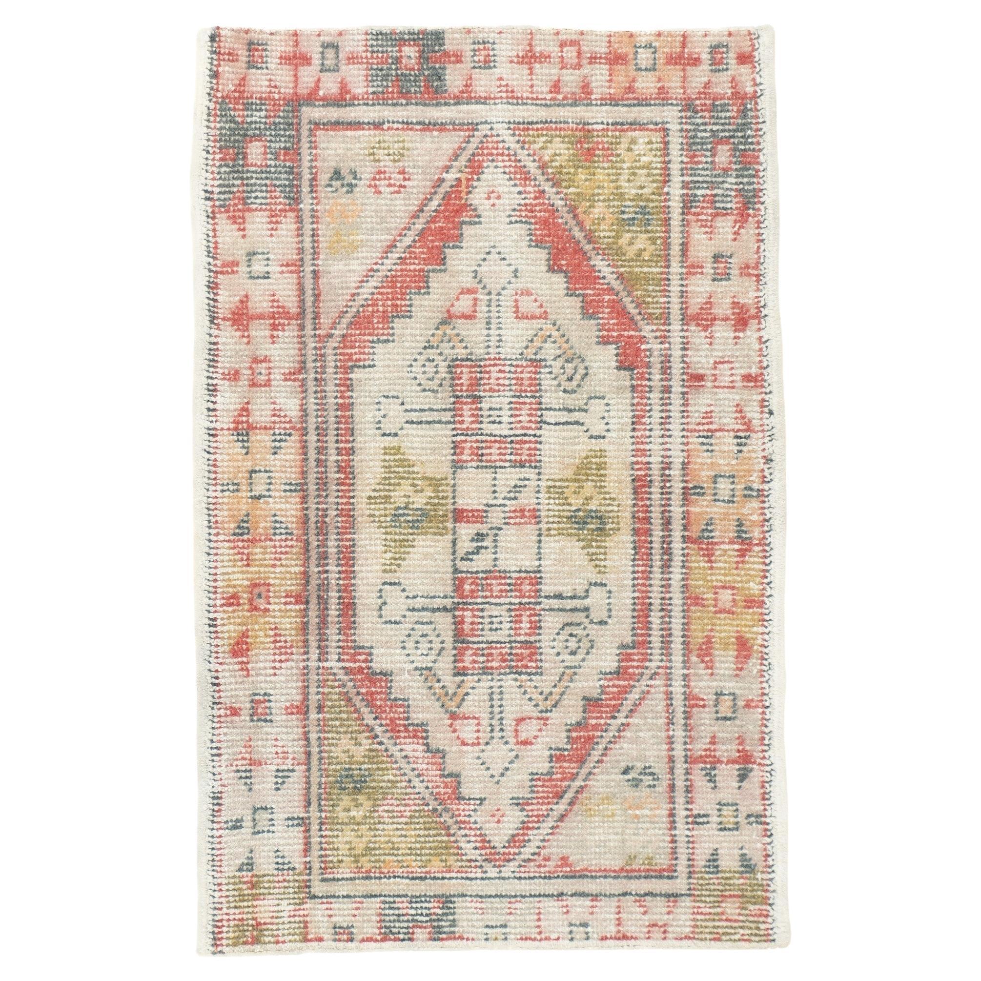 Oushak Rug 2'5'' x 3'9''