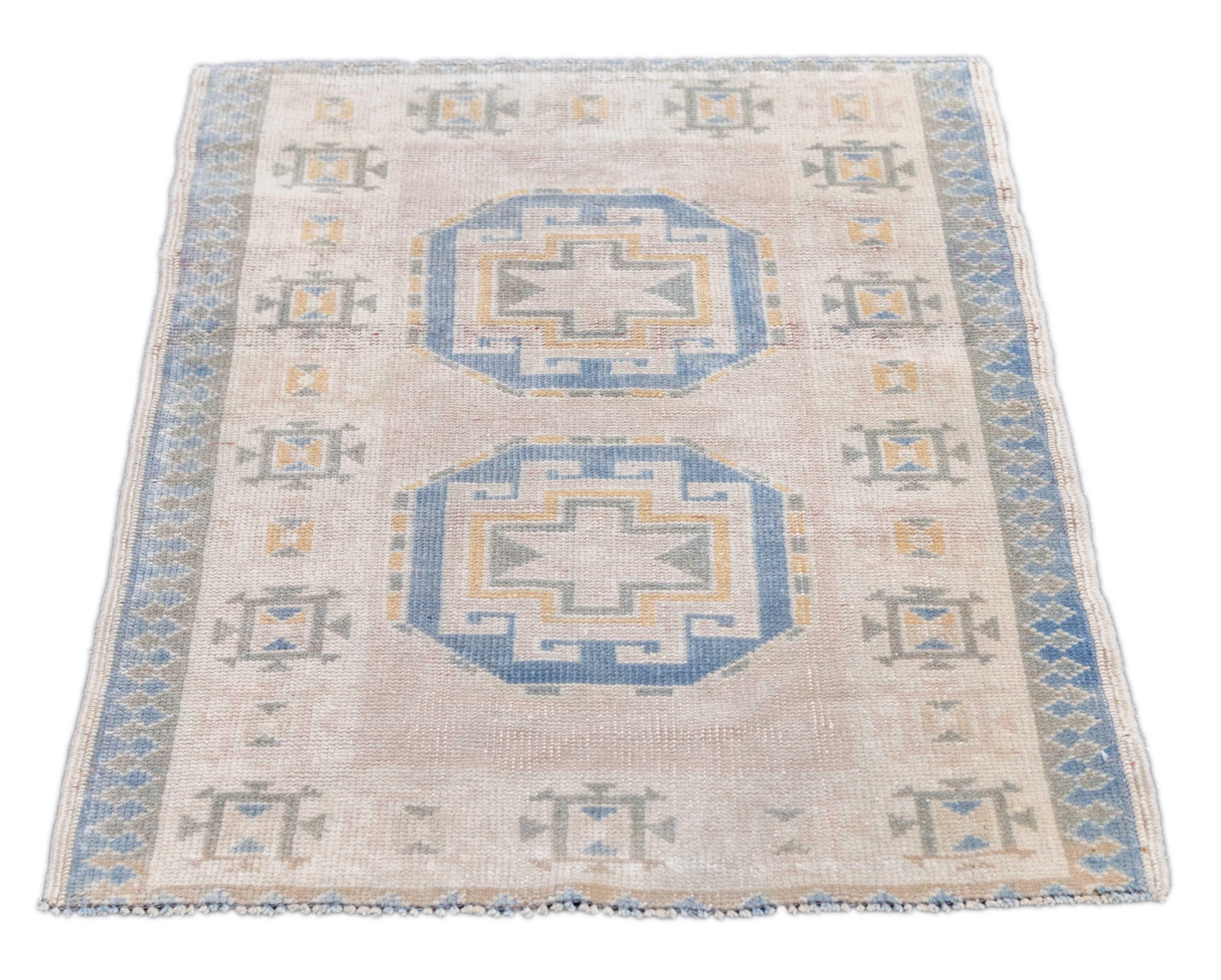 Lana Tappeto Oushak 2'7'' x 3'5'' in vendita
