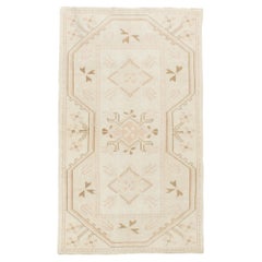 Tapis Oushak 2'8'' x 4'6''