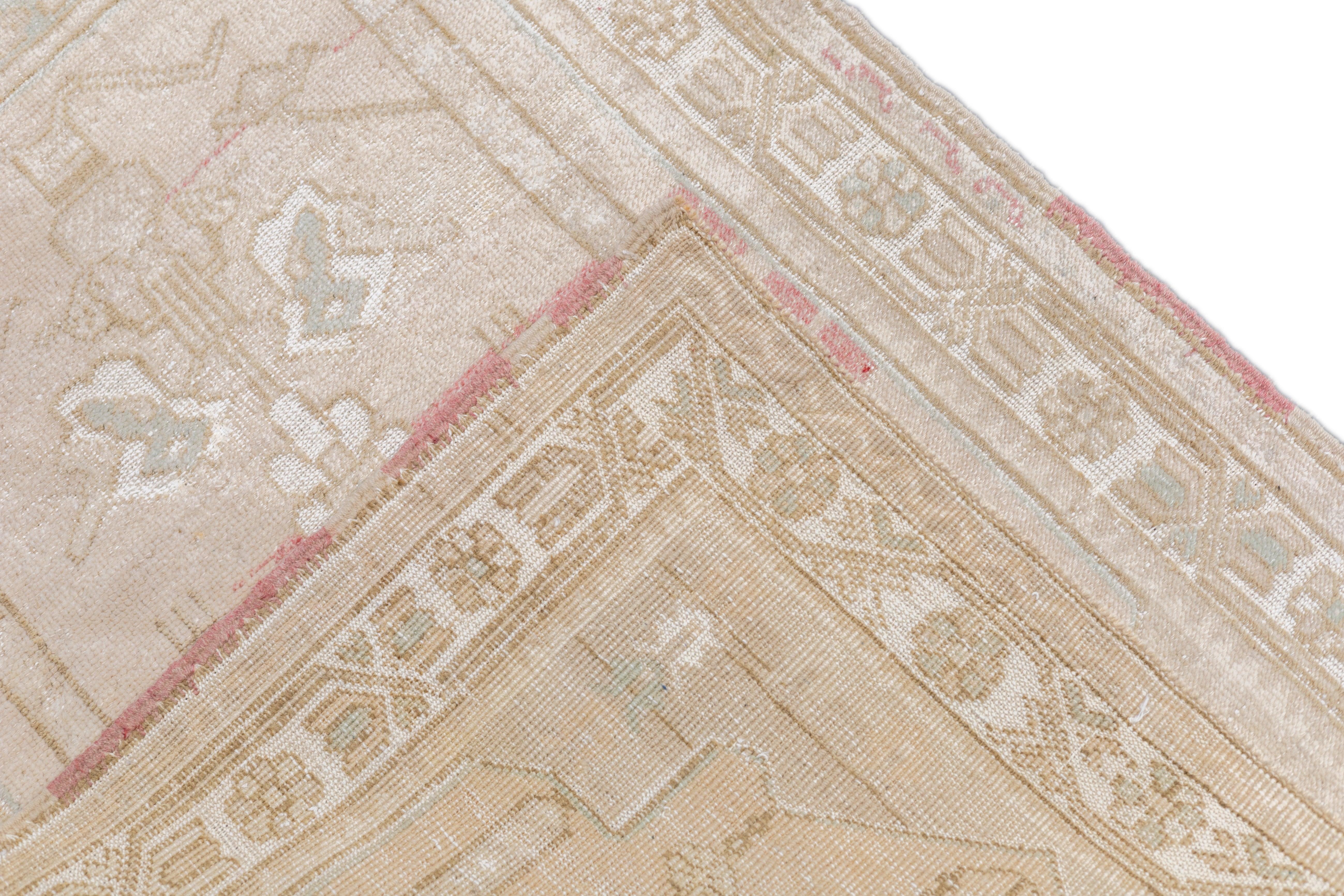 Oushak Rug 2'9'' x 4'0