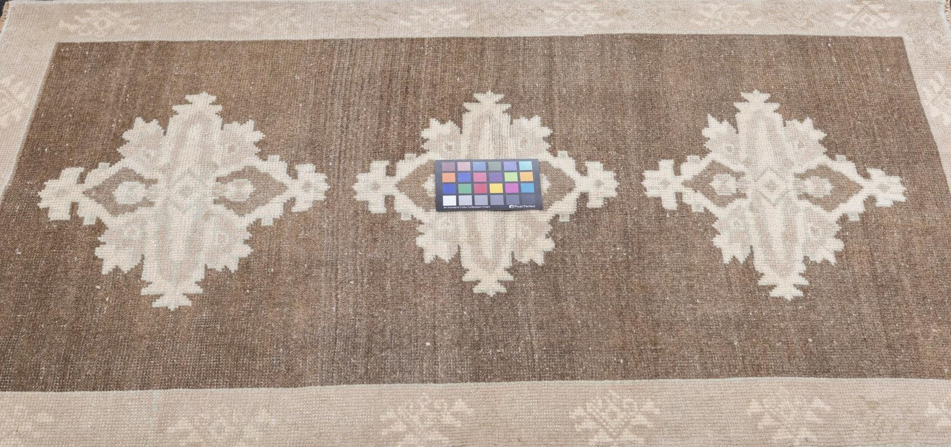 Tappeto Oushak 3'0'' x 5'1'' in vendita 5