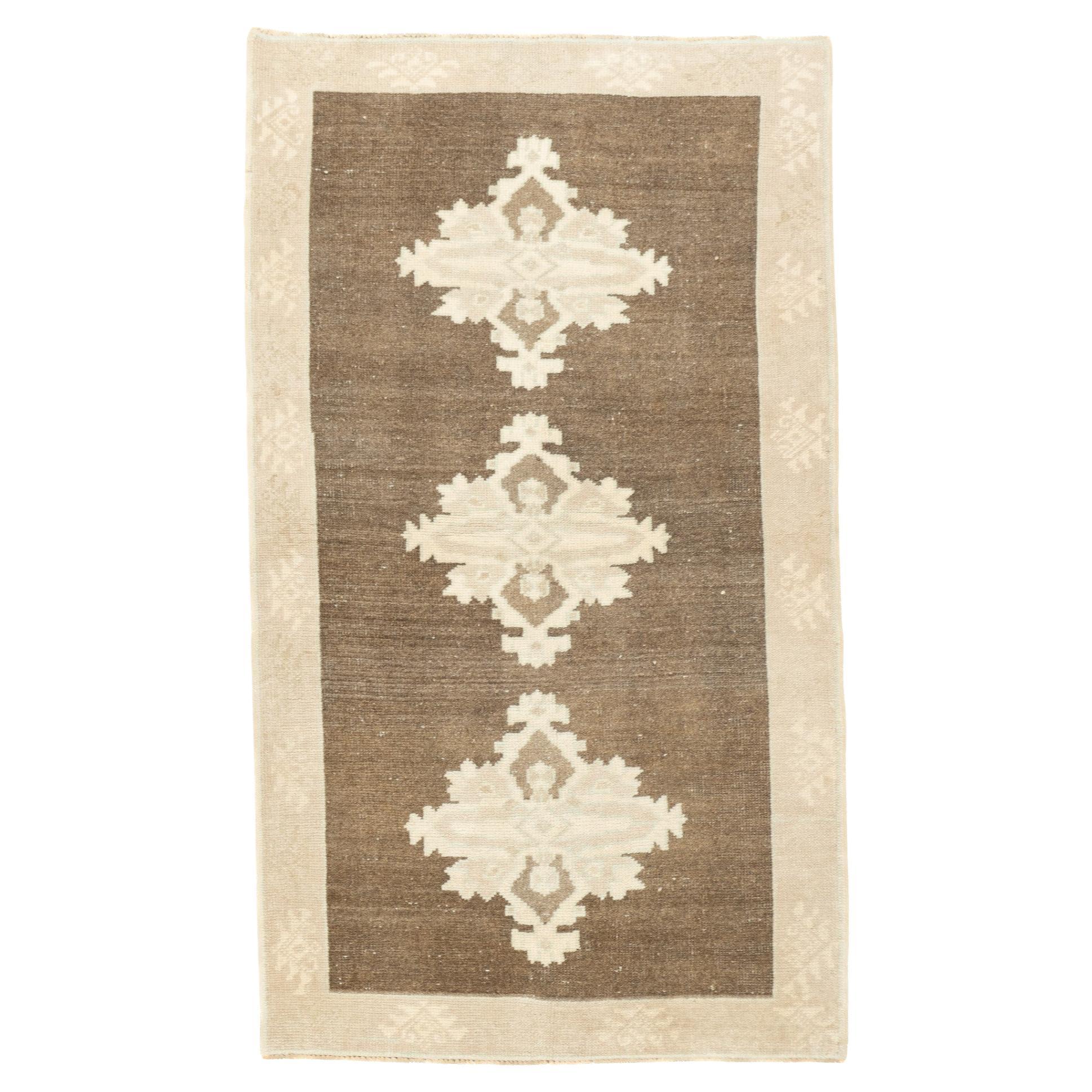Oushak Rug 3'0" x 5'1''