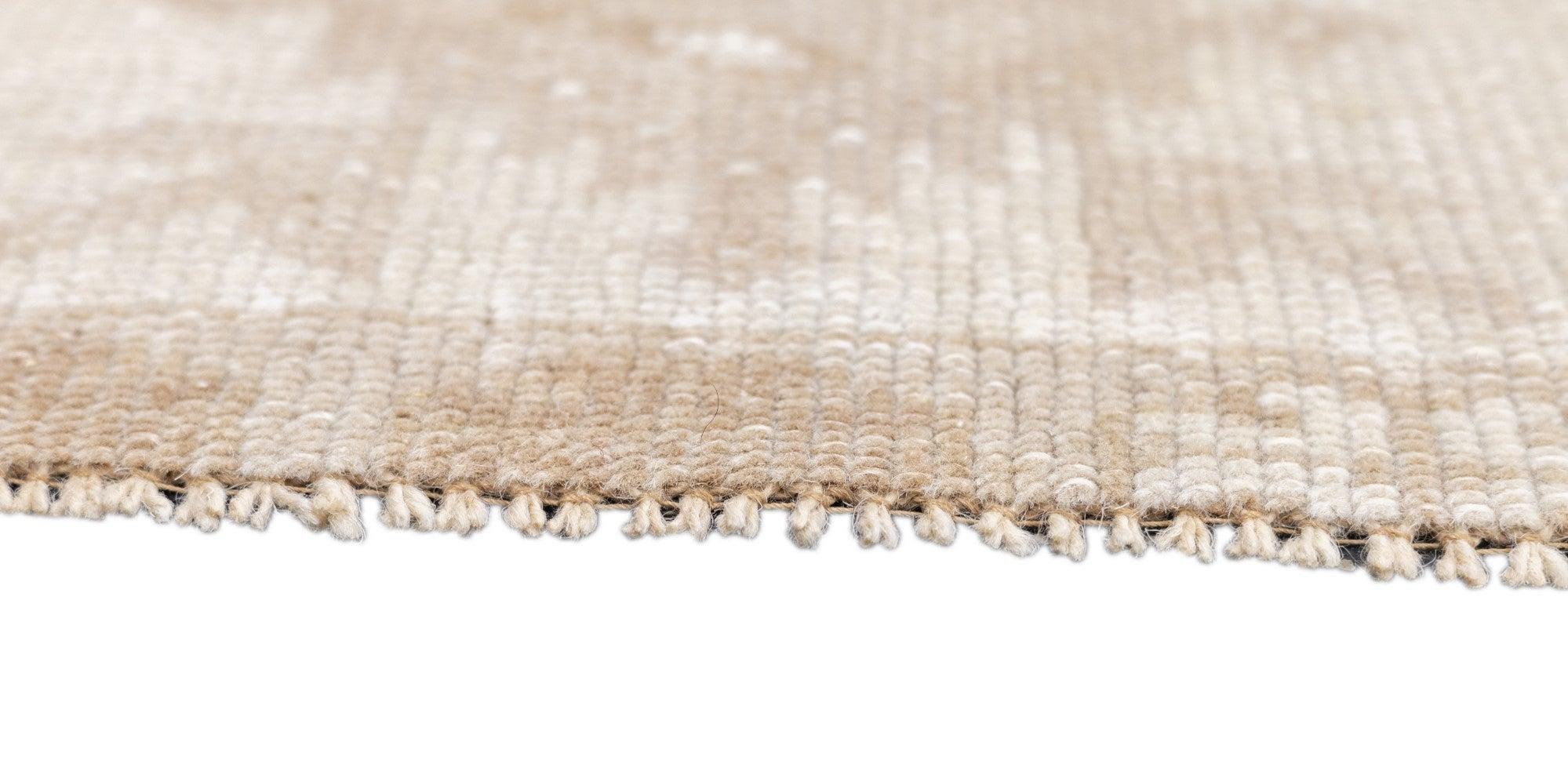 Oushak-Teppich 3'2'' x 4'2'' im Zustand „Gut“ im Angebot in New York, NY