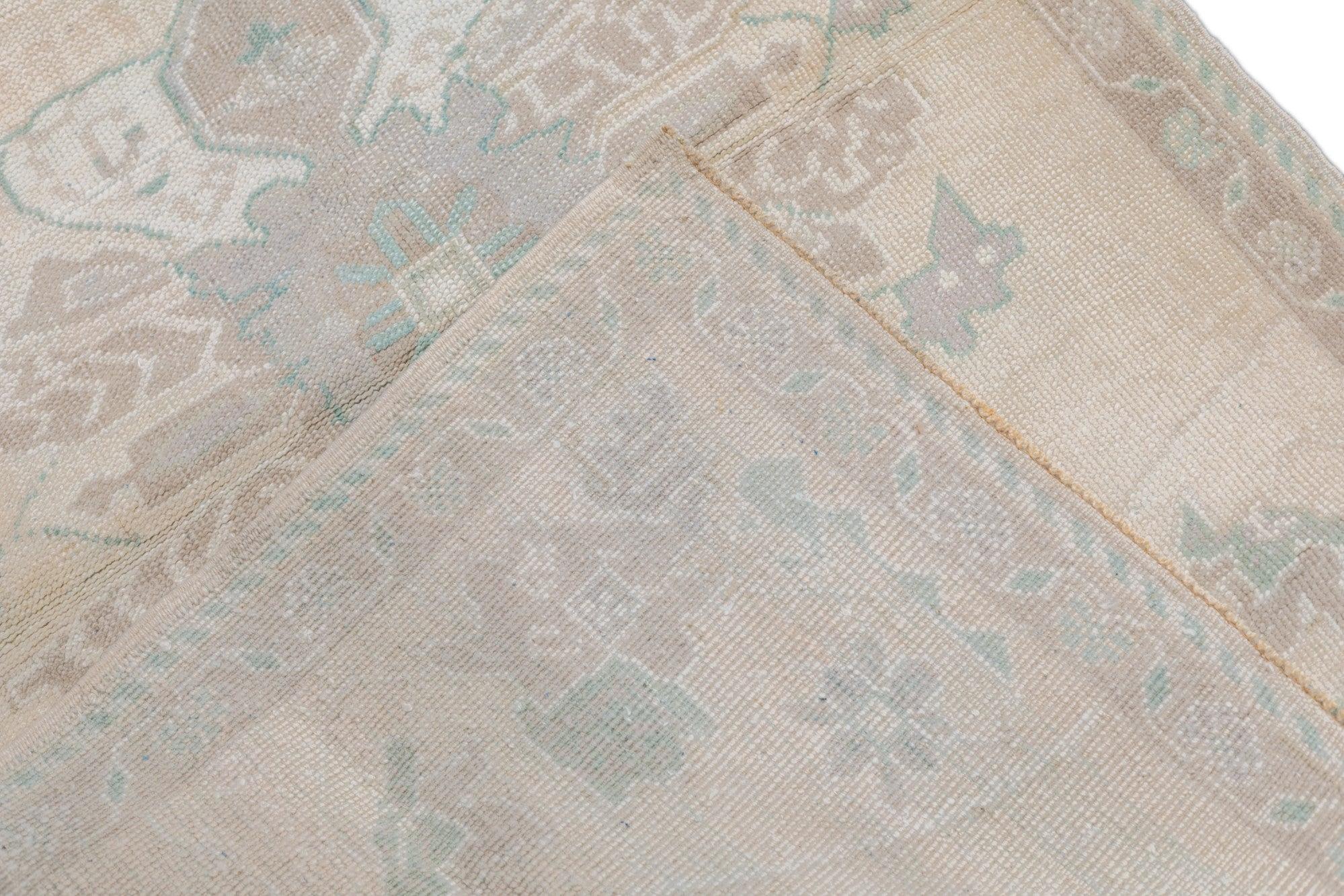 Oushak-Teppich 3'7'' x 5'10'' im Angebot 7