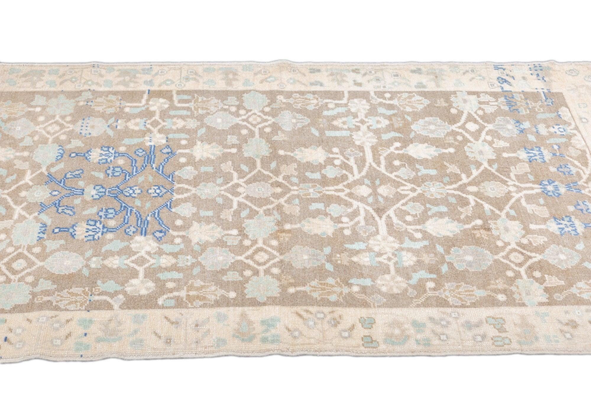 Tapis Oushak 3'7'' x 6'4'' en vente 1