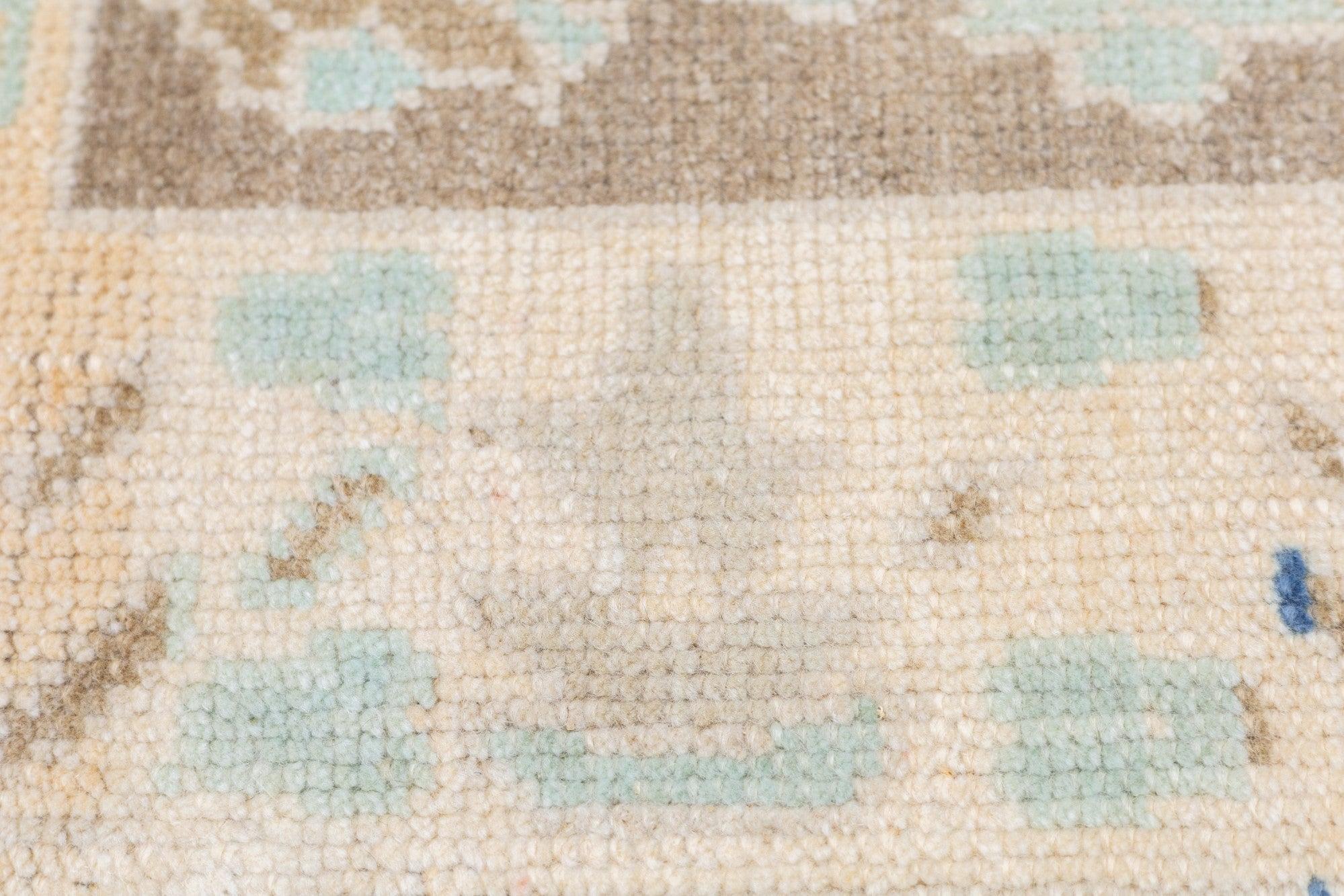 Tapis Oushak 3'7'' x 6'4'' en vente 3