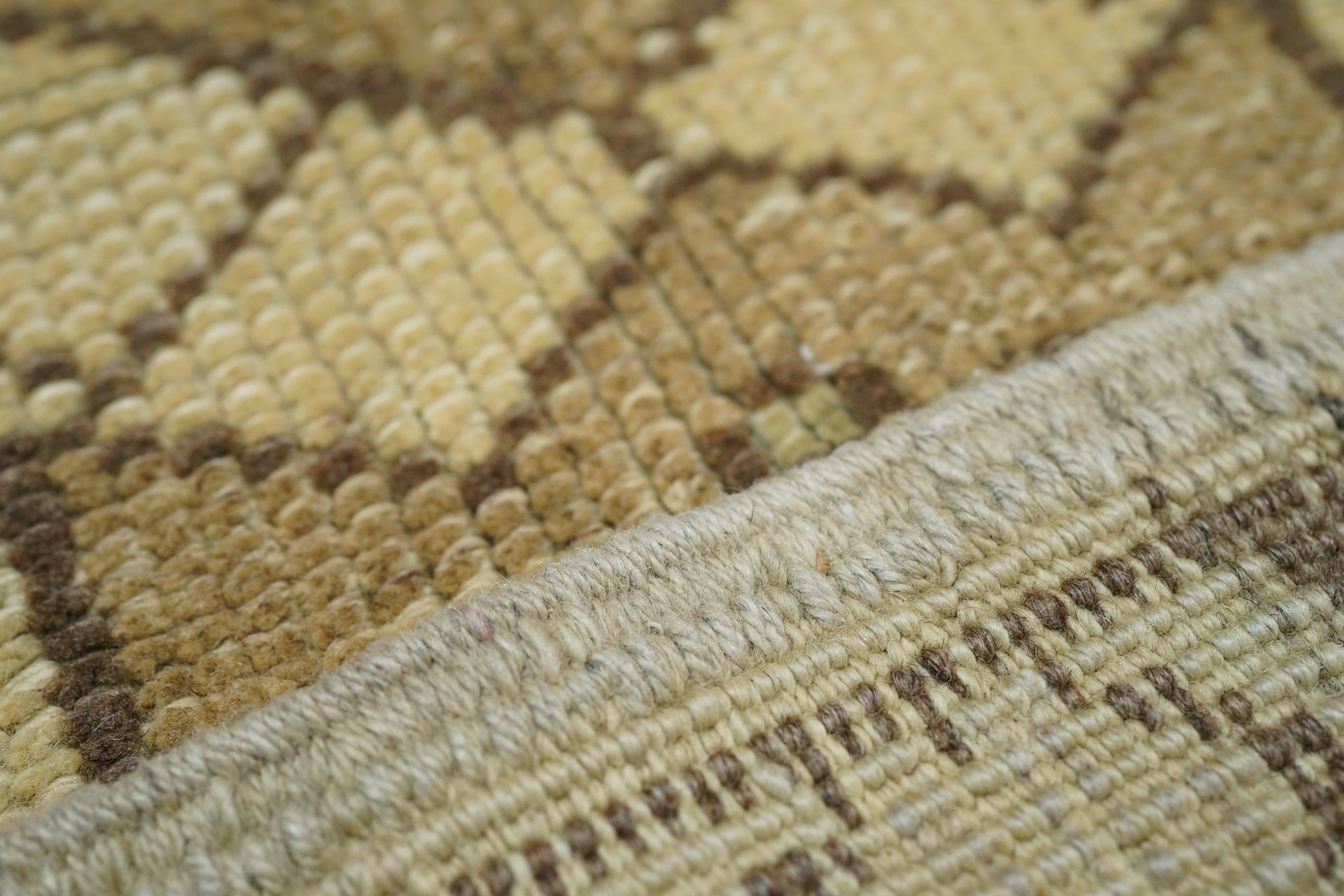 Oushak Rug 3'7'' x 6'6'' im Angebot 1