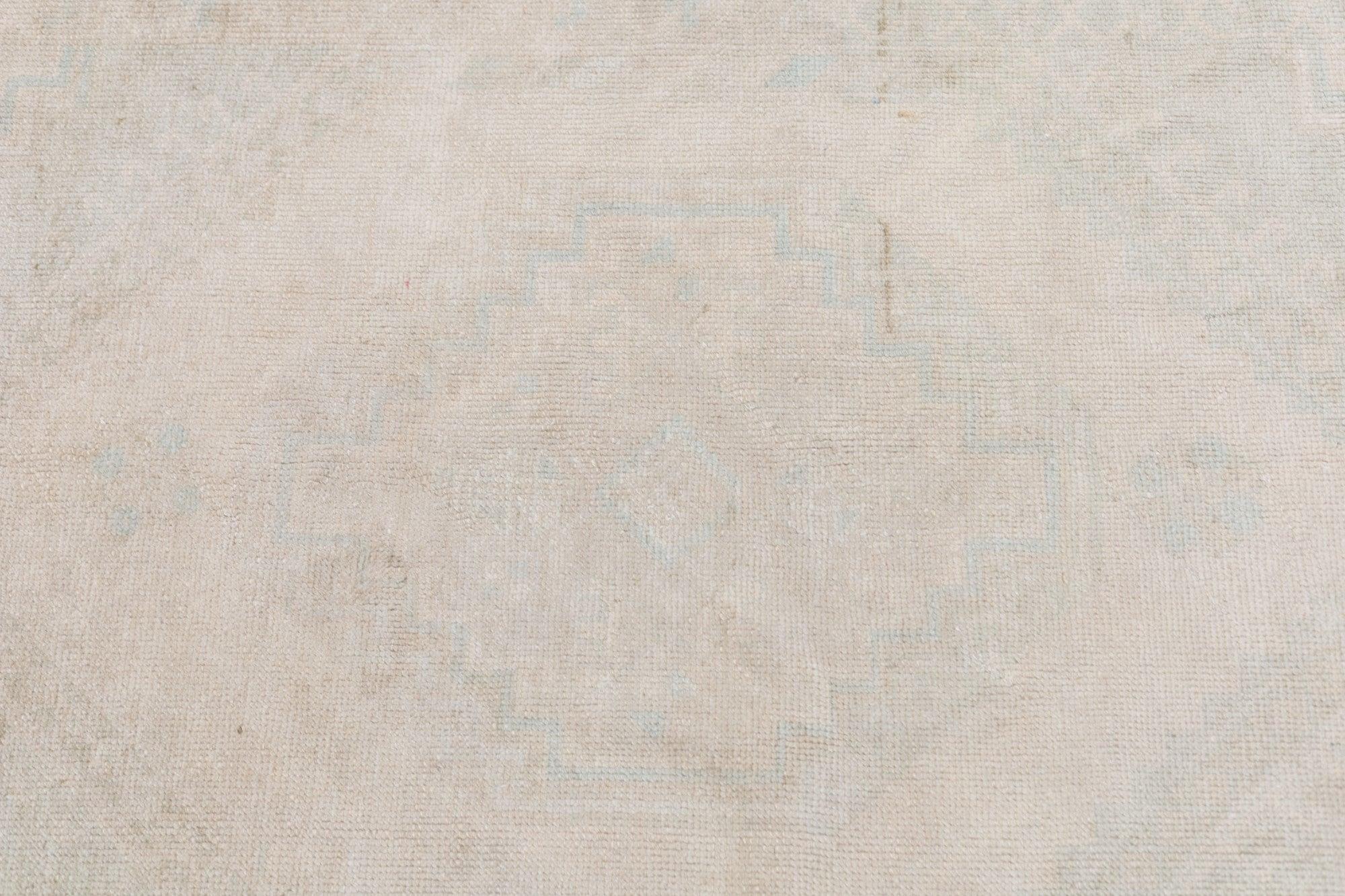 Oushak Rug 3'9'' x 6'6'' For Sale 4