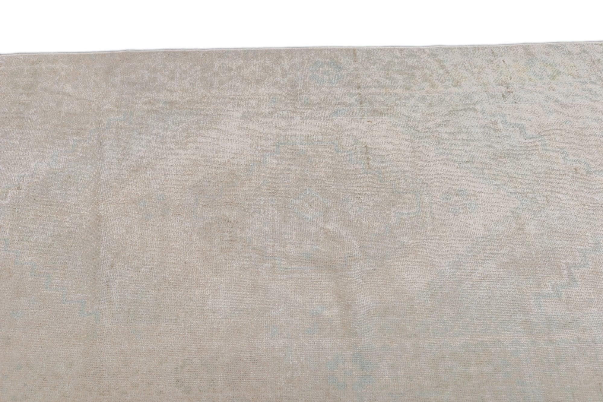 Wool Oushak Rug 3'9'' x 6'6'' For Sale