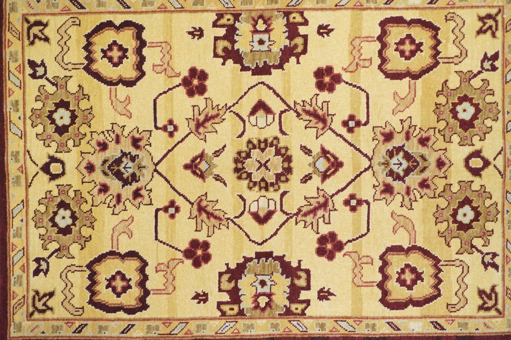 Oushak-Teppich 4'0