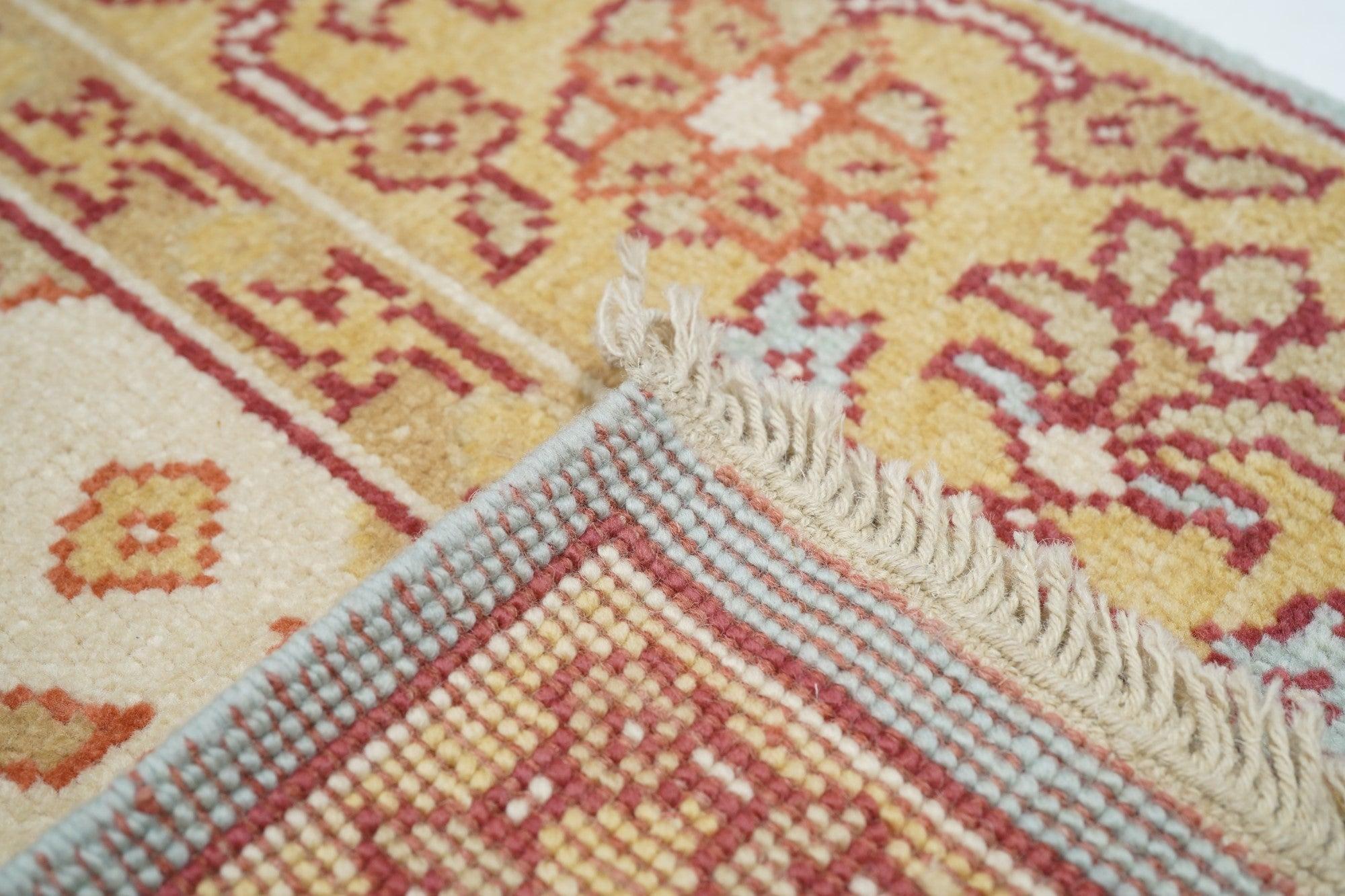 Oushak Rug 4'0