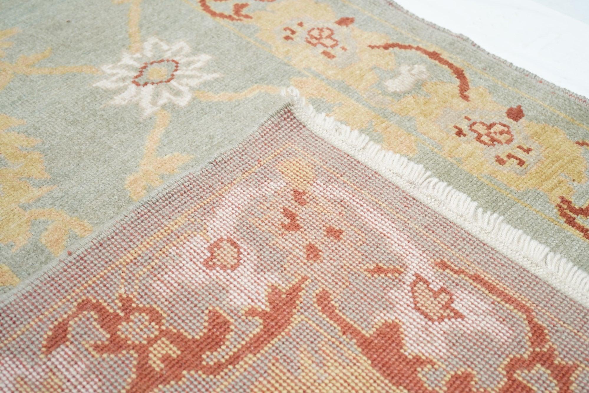Oushak Rug 4'1'' x 6'1'' For Sale 4