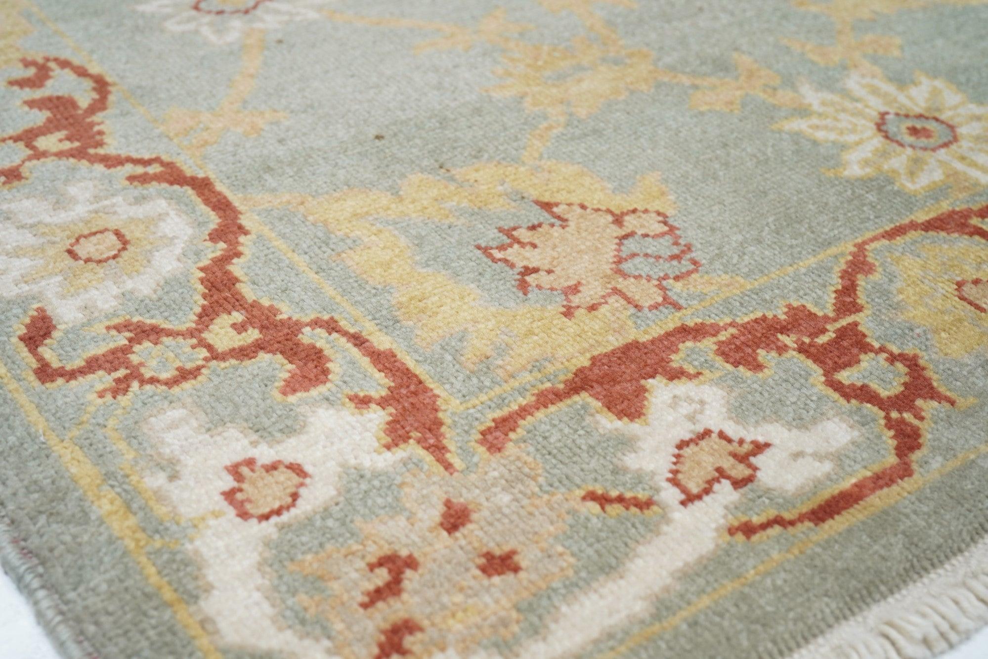 Contemporary Oushak Rug 4'1'' x 6'1'' For Sale