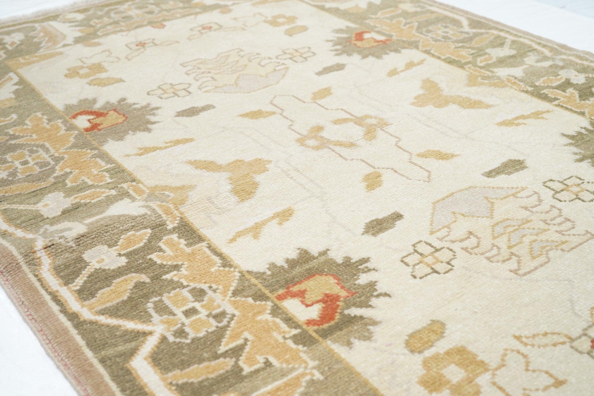 Lana Tappeto Oushak 4'1'' x 6'1'' in vendita