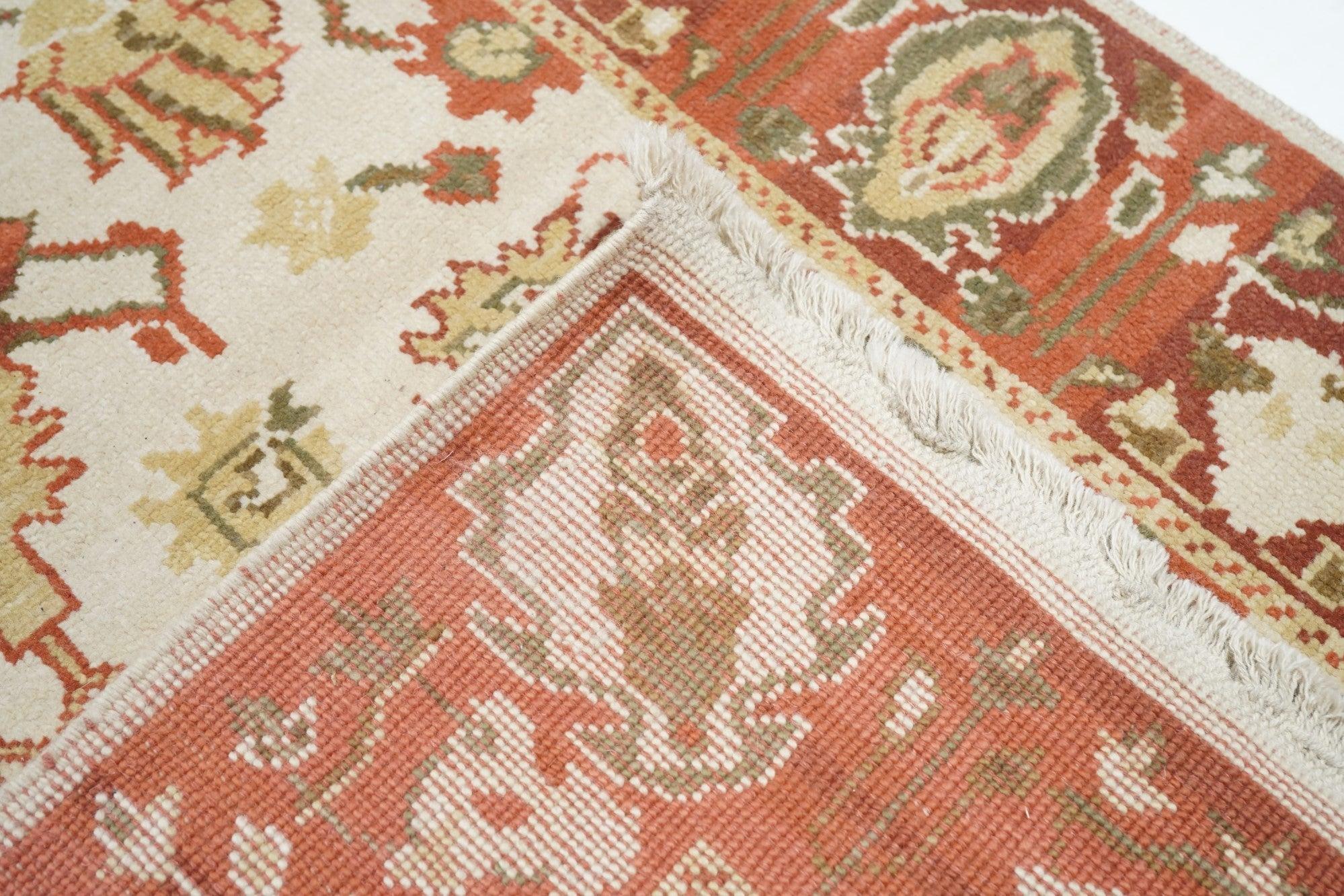 Lana Tappeto Oushak 4'1'' x 6'1'' in vendita