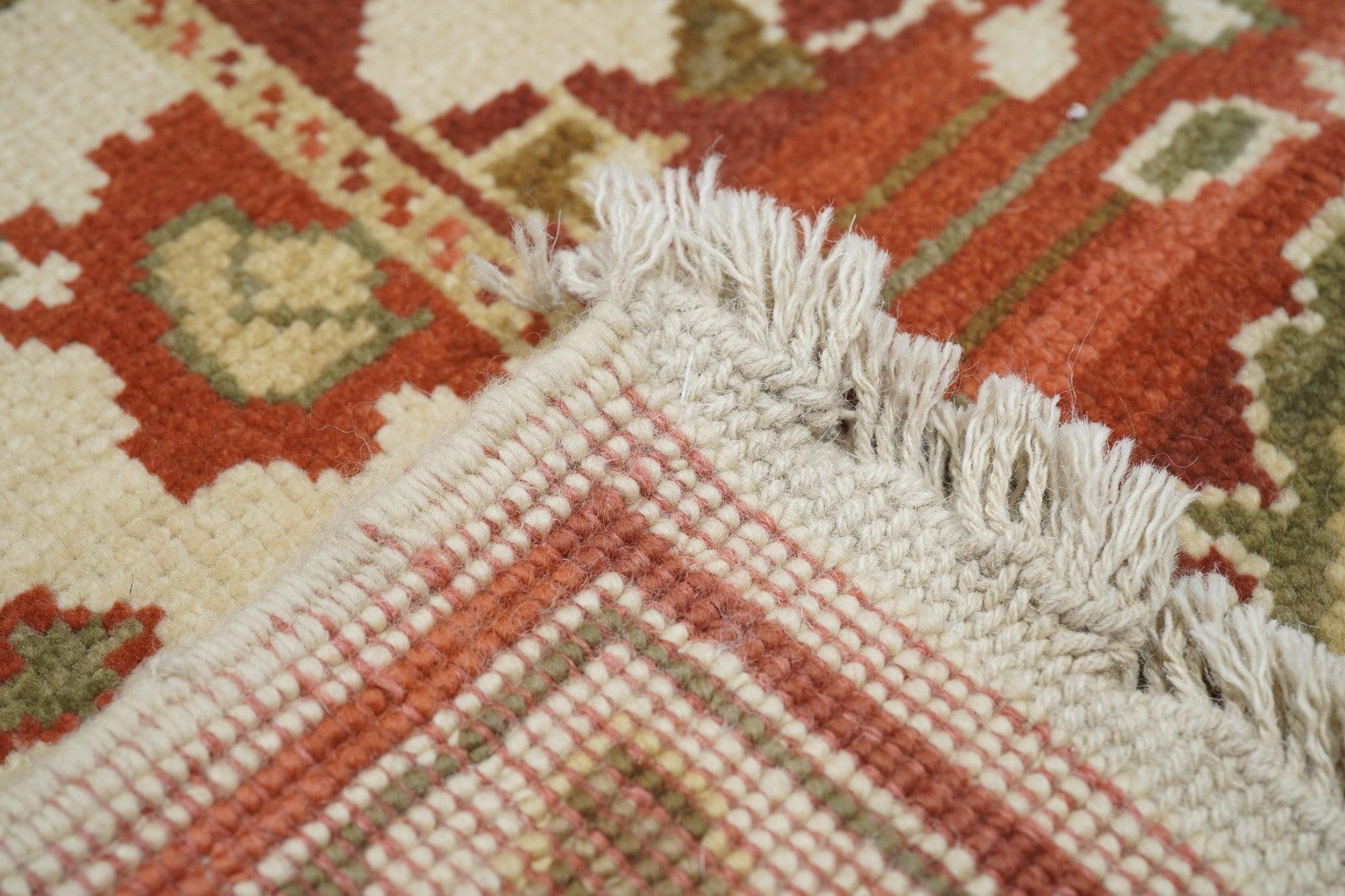 Oushak Rug 4'1'' x 6'1'' For Sale 2