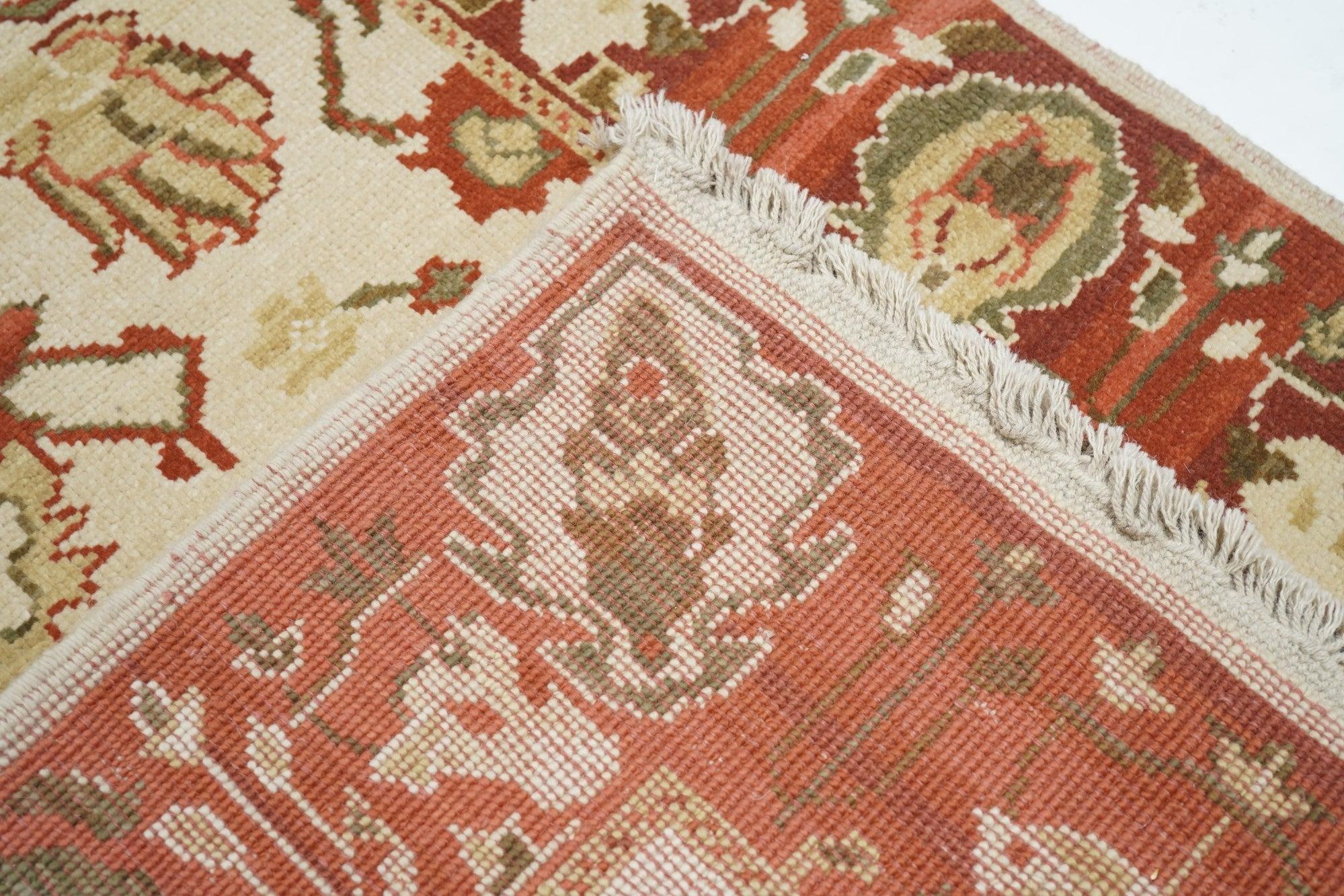 Oushak Rug 4'1'' x 6'1'' For Sale 3