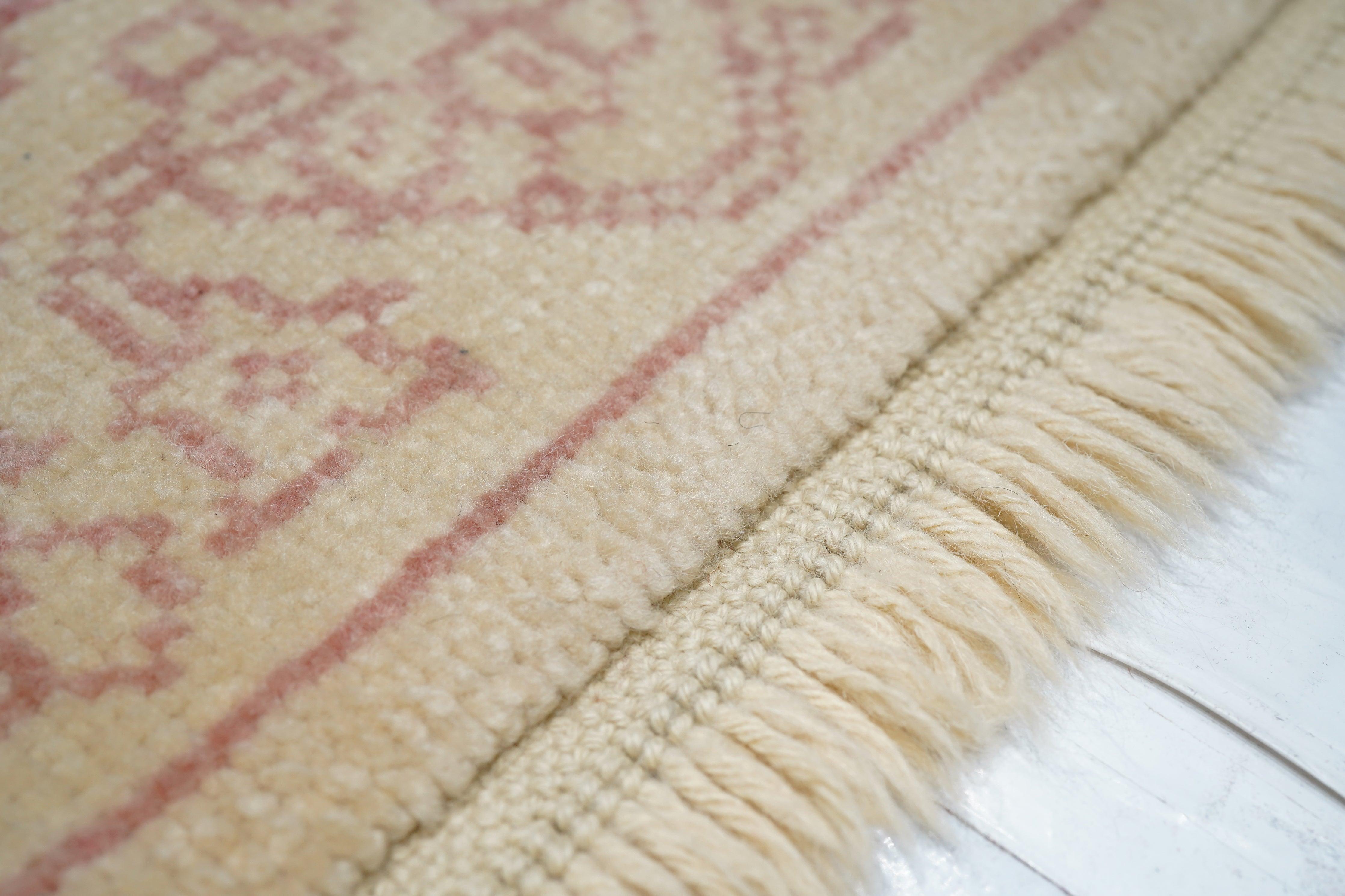 Contemporary Oushak Rug 4'1'' x 6'6'' For Sale