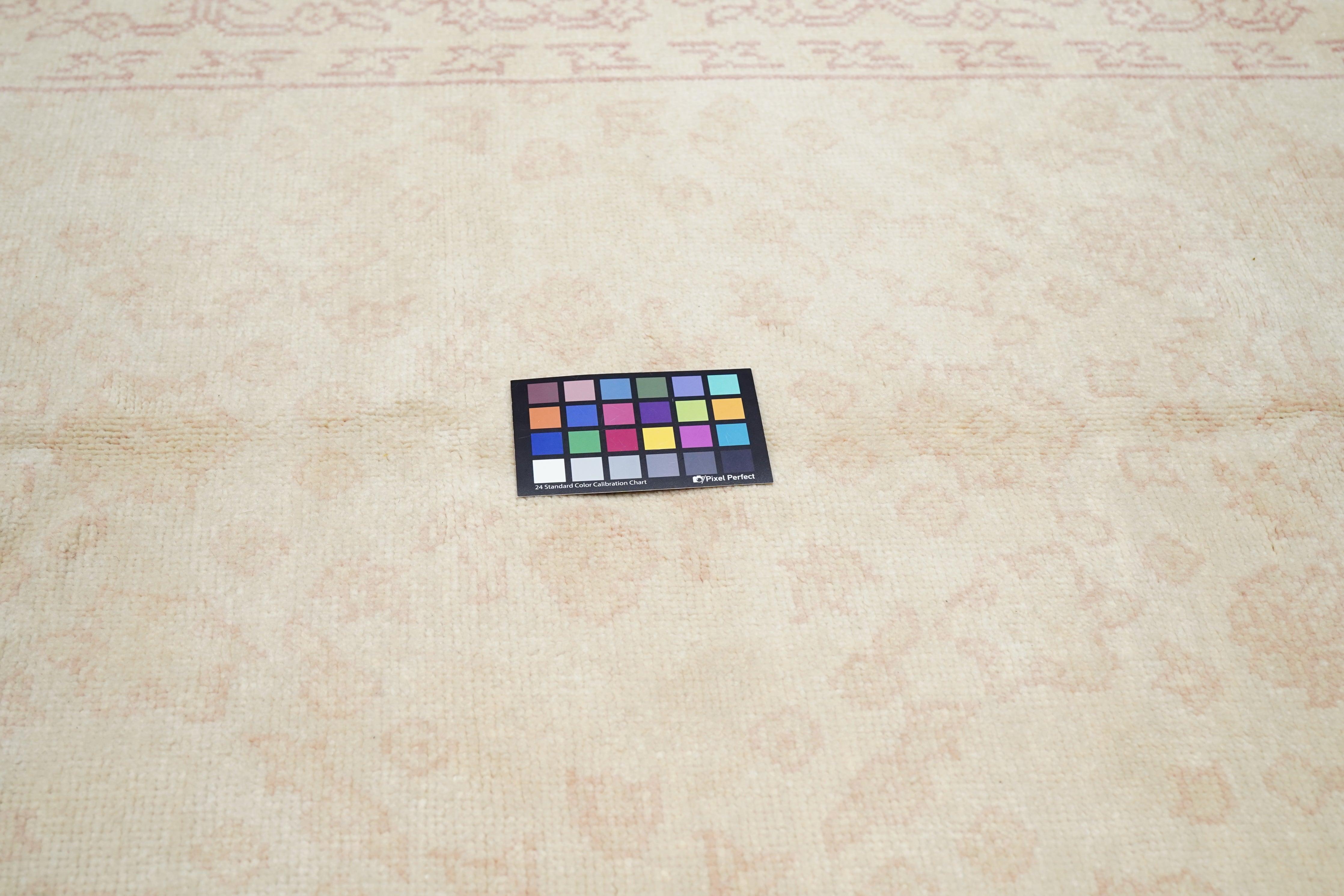 Oushak Rug 4'1'' x 6'6'' For Sale 1
