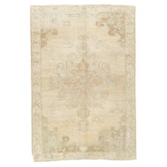 Oushak Rug 5'0" x 7'4''