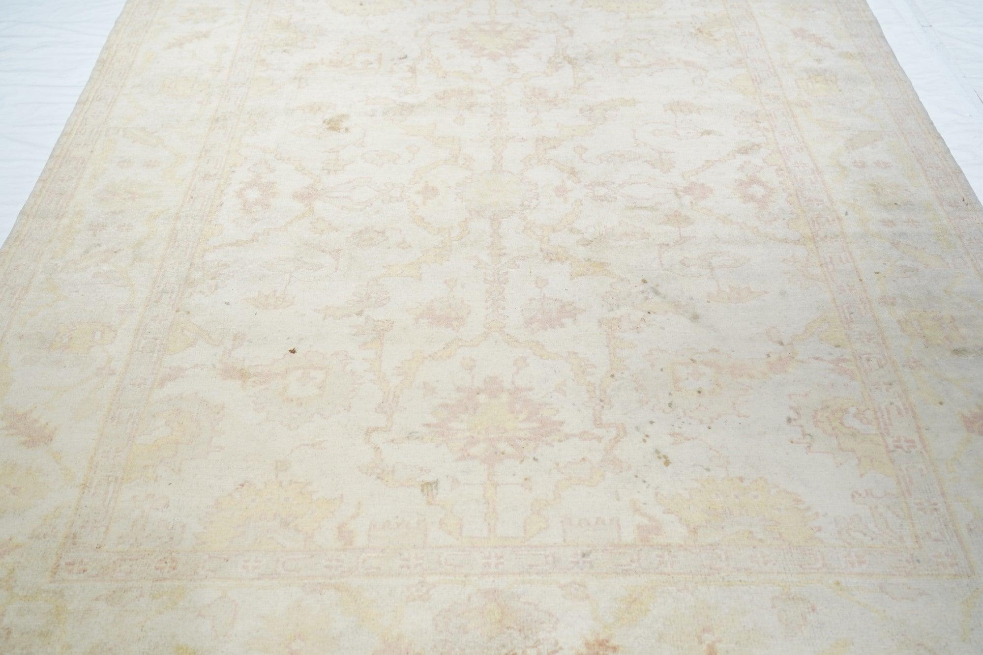 Oushak-Teppich 5'5'' x 8'7'' im Angebot 2